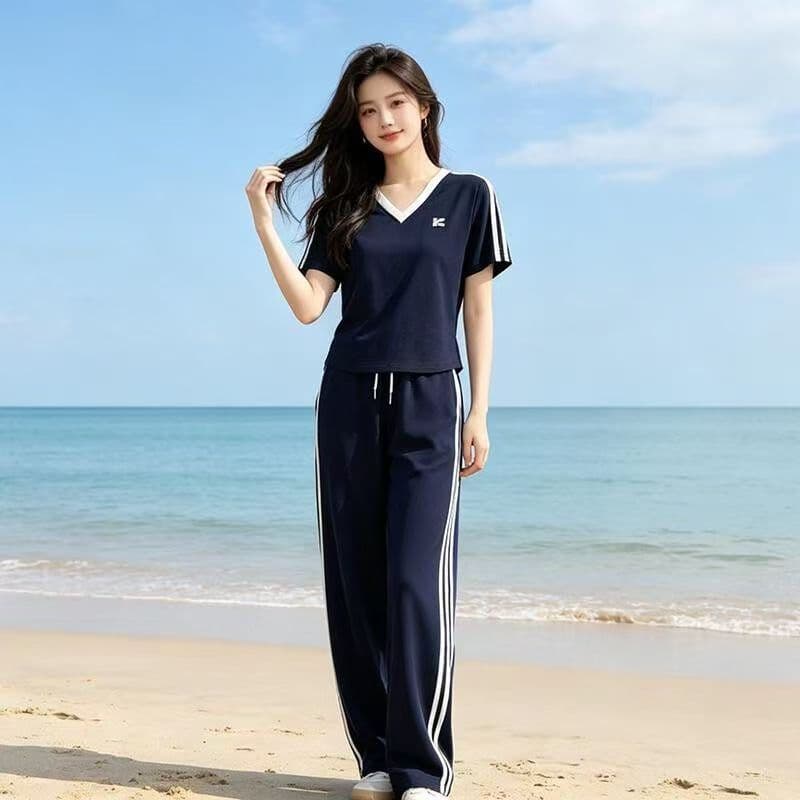 캐주얼 2026 여름 새로운 V넥 세트 클래식 섹션 외국 가스 패션 반팔 티셔츠 루즈핏 와이드 레그 팬츠 투피스 세트 상세 이미지 4