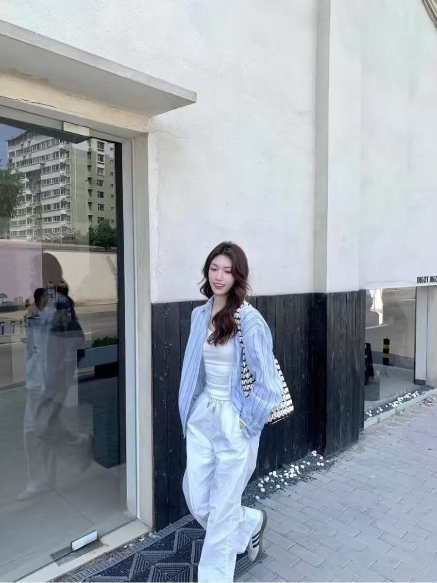 느긋한 바람 스트라이프 폴로 칼라 긴팔 자외선 차단 셔츠 여성 의류 2024 새로운 맨위 여름 루즈핏 캐주얼 외출용 상세 이미지 21