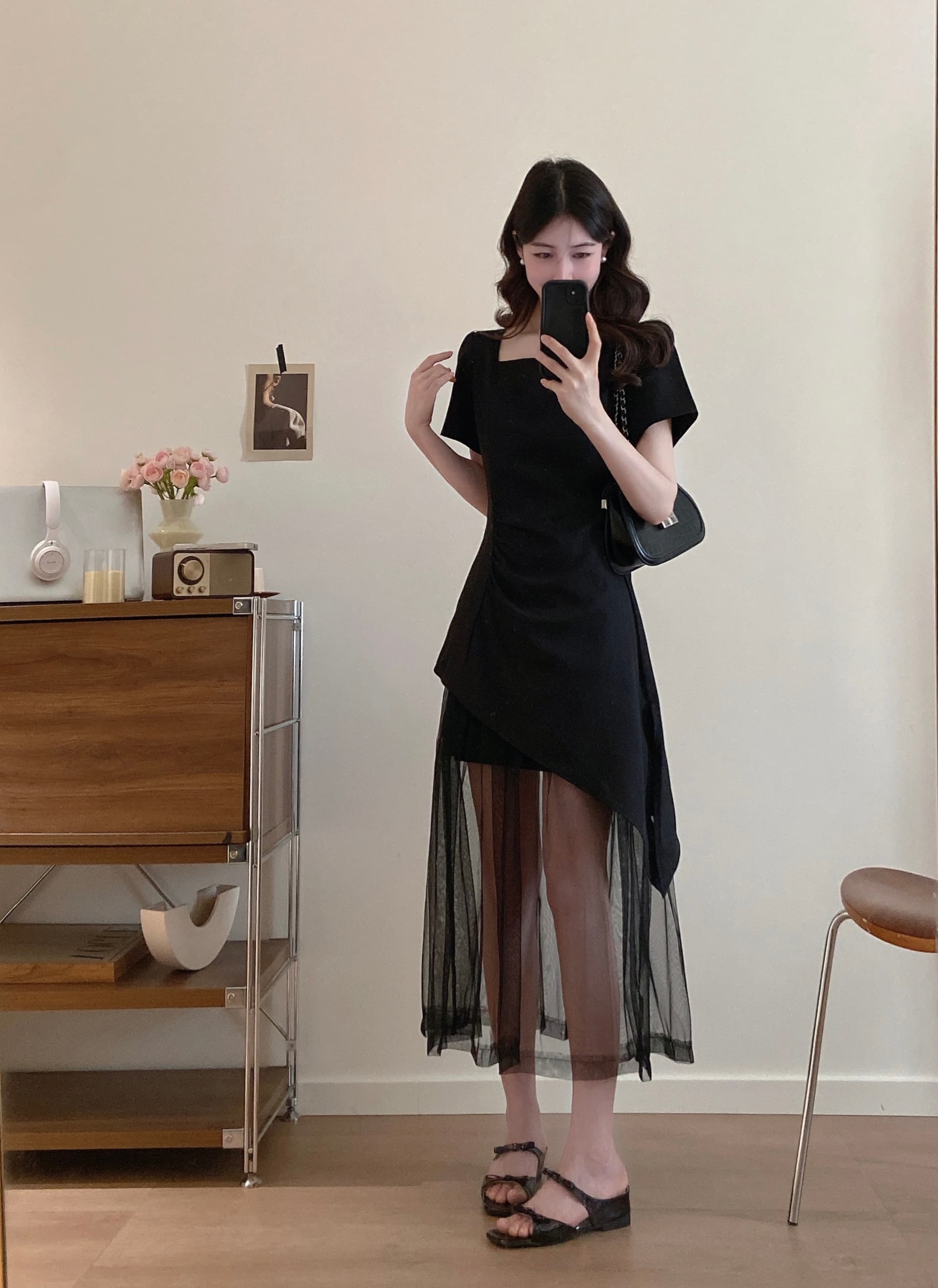 실사 새로운 프랑스식 광장 칼라 검정색 반팔 점프 슈트 치마 여성 의류 여름 특별 아름다운 꼬집기 허리 망사 롱 스커트 상세 이미지 8
