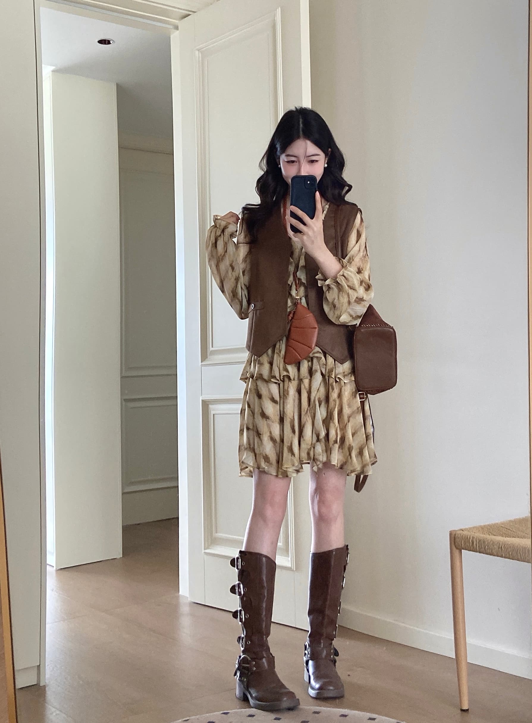 실사 가을 새로운 디자인 센스 V넥 체크무늬 긴팔 셔츠 드레스 레트로 베스트 투피스 슈트 상세 이미지 4