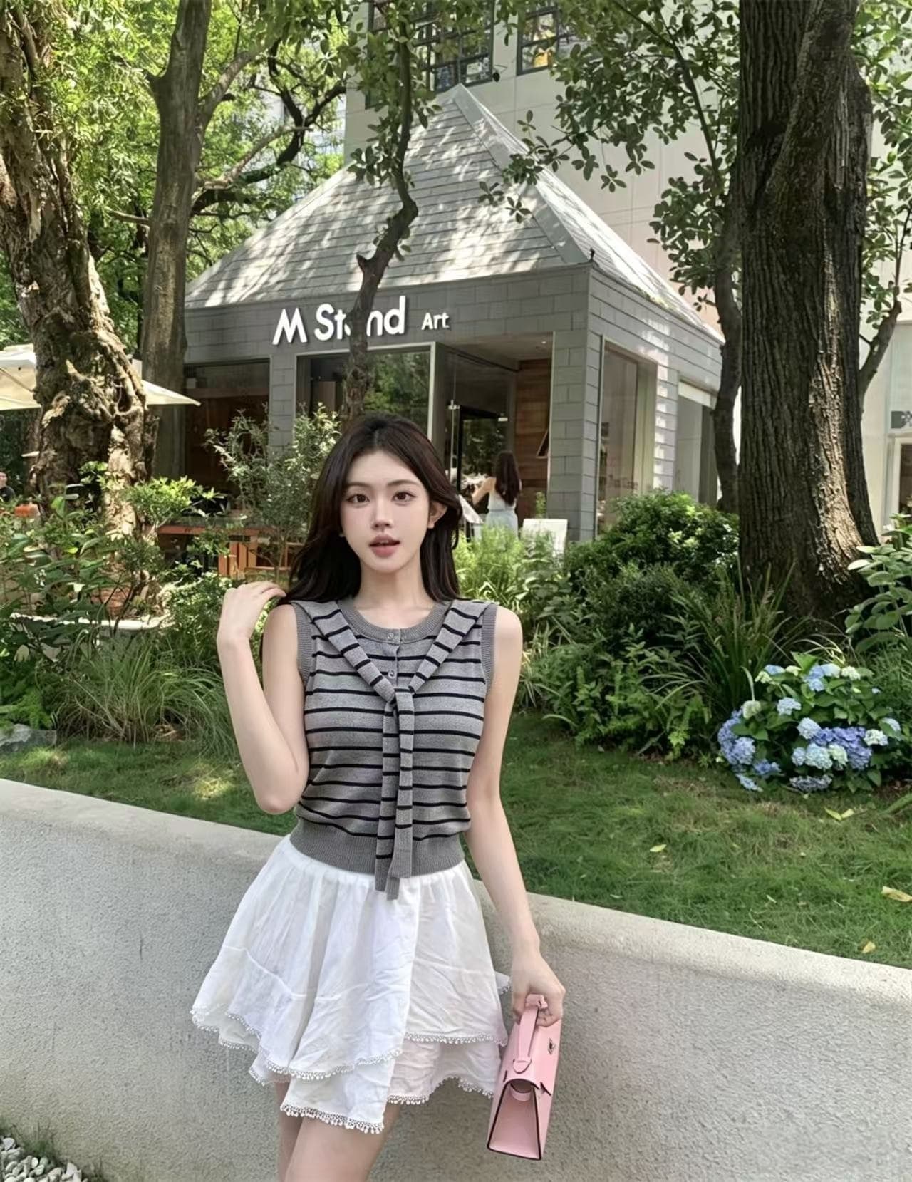 실사 정가 새로운 패션 스트라이프 페이크 레이어드 베스트 니트 민소매 맨위 해군 칼라 상세 이미지 5
