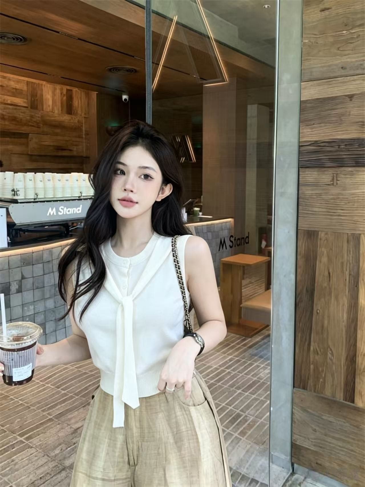 실사 정가 새로운 패션 스트라이프 페이크 레이어드 베스트 니트 민소매 맨위 해군 칼라 상세 이미지 15