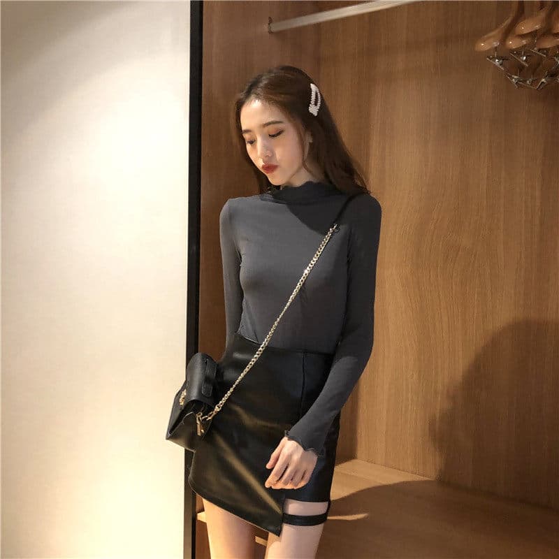 실사 정가 프릴 반하이넥 몸매 가꾸기 슬림해 보이는 다용도 만나는 티셔츠 맨위 상세 이미지 22