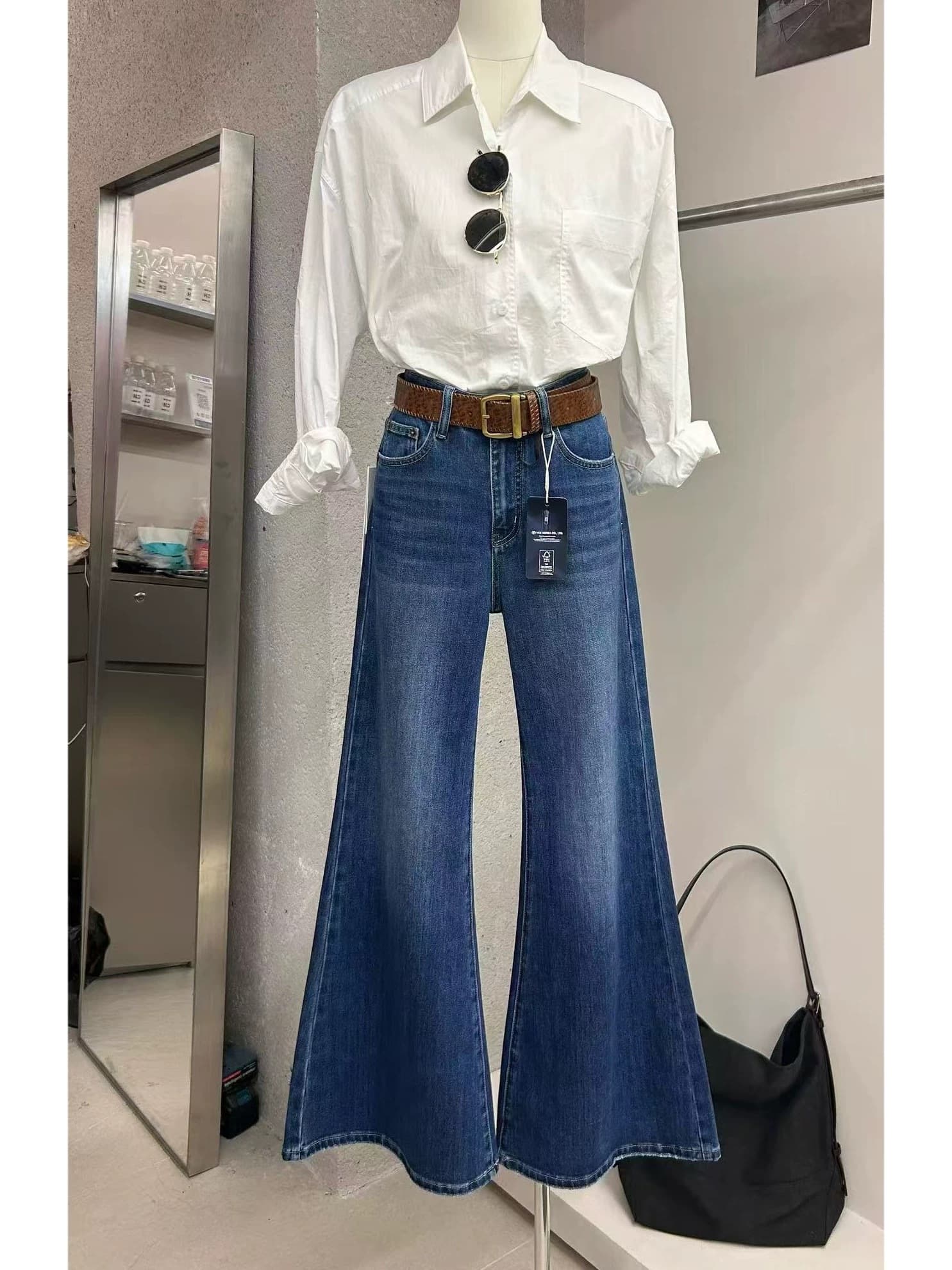 열세 개 여성 의류 2026 가을 새로운 외국 가스 다용도 몸매 가꾸기 슬림해 보이는 사면 신축 벨트 포함 부츠컷 청바지 상세 이미지 3