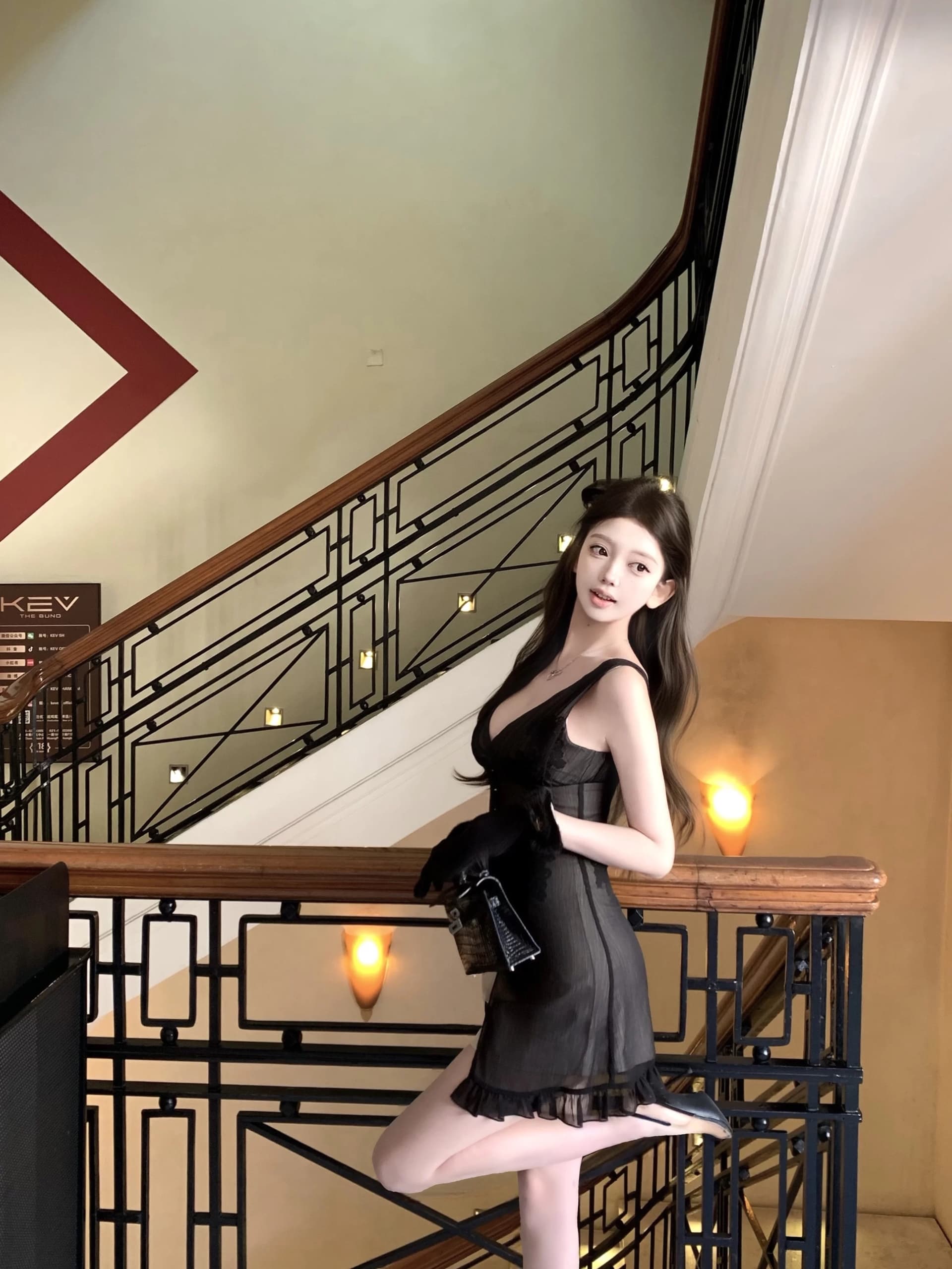kubiliv 어둠 밤 장미 V넥 레이스 조각 쉬폰 한 마디 슬립 미니 스커트 순수한 욕망 섹시함 드레스 이미지 4