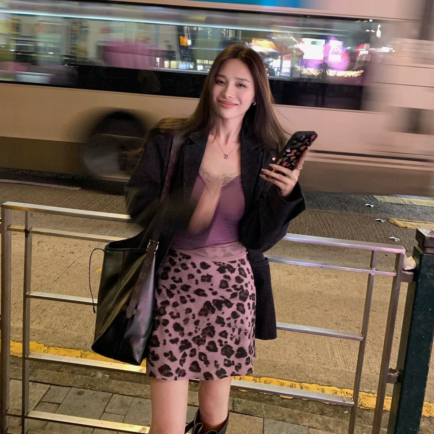 nanabynana 루오 수 있습니다. 연인 순수한 욕망 배색 페이크 레이어드 레이스 캐미솔 어깨끈 수 있습니다. 조정 이미지 4
