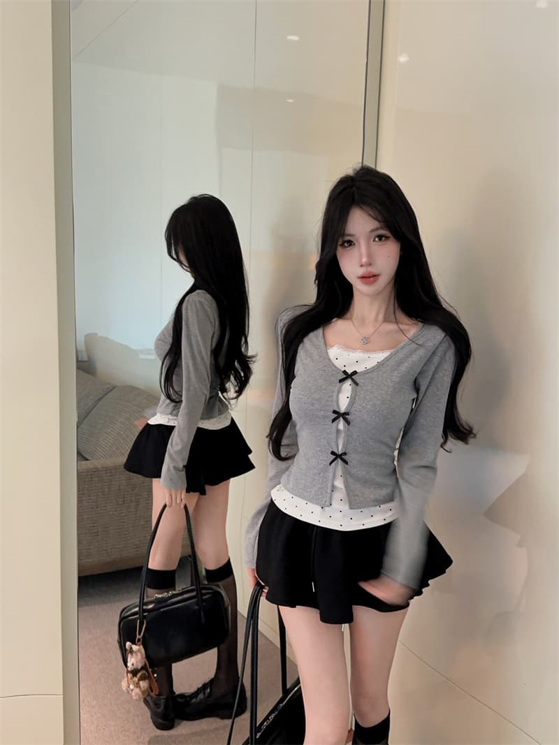 실사 2026 가을 의상 한 부서 디자인 나비 매듭 페이크 레이어드 패치워크 작은 셔츠 여성 긴팔 동정 여성 셔츠 상세 이미지 16