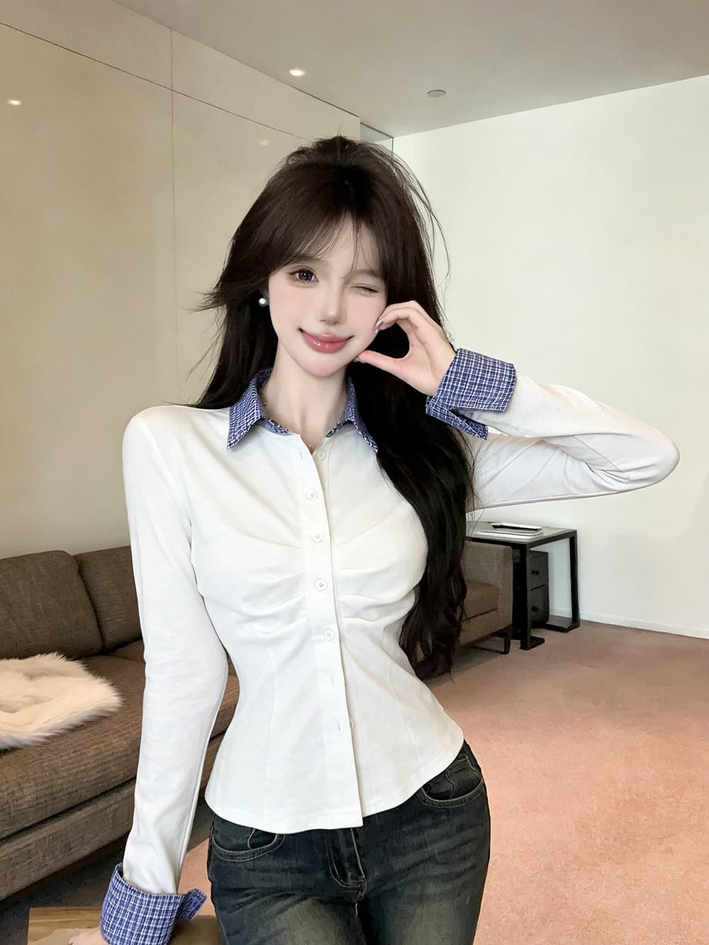 있음 보호 2026 가을 순수한 욕망 디자인 센스 몸매 가꾸기 오픈 가디건 슬림해 보이는 주름 패치워크 긴팔 셔츠 여성 셔츠 이미지 2