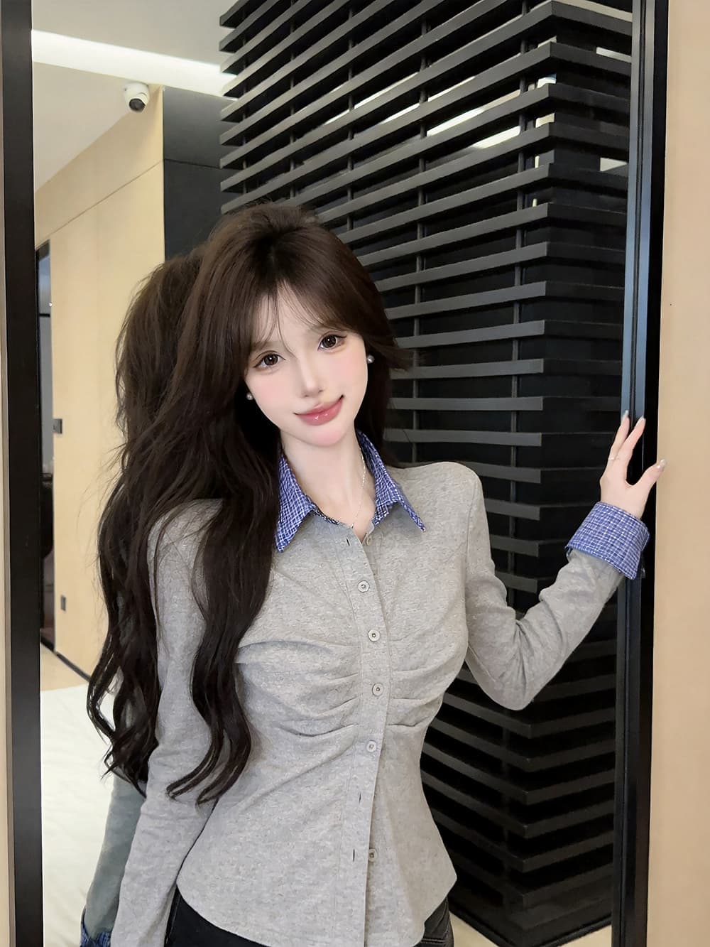 있음 보호 2026 가을 순수한 욕망 디자인 센스 몸매 가꾸기 오픈 가디건 슬림해 보이는 주름 패치워크 긴팔 셔츠 여성 셔츠 상세 이미지 10