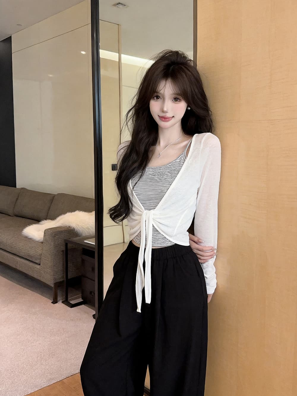 있음 보호 이른 가을 새로운 한 부서 스트라이프 슬립 레이스업 매듭이 달린 긴팔 자외선 차단 오픈 가디건 투피스 세트 여성 셔츠 상세 이미지 3
