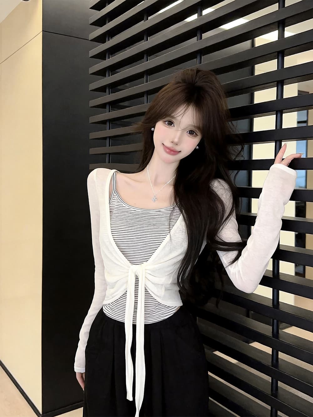 있음 보호 이른 가을 새로운 한 부서 스트라이프 슬립 레이스업 매듭이 달린 긴팔 자외선 차단 오픈 가디건 투피스 세트 여성 셔츠 상세 이미지 4