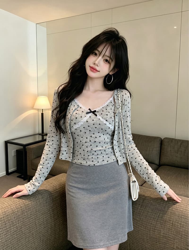 있음 보호 이른 가을 새로운 하트 긴팔 오픈 가디건 여성 레이스 조각 캐미솔 슬림해 보이는 투피스 세트 맨위