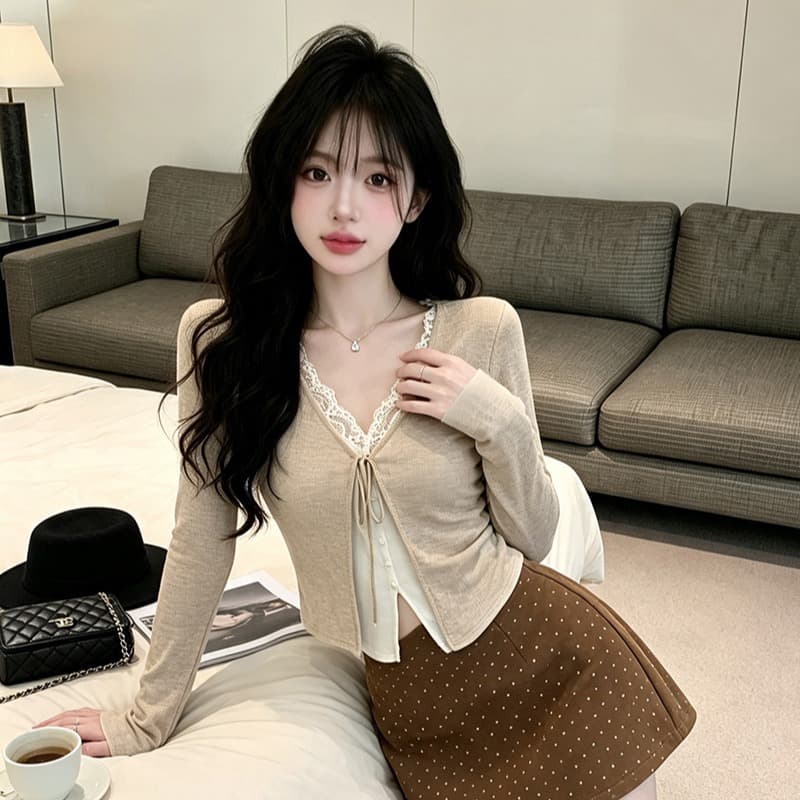 있음 보호 가을 켜기 새로운 한 부서 품격 레이스 V넥 페이크 레이어드 긴팔 티셔츠 여성 슬림해 보이는 외출용 만나는 작은 셔츠 이미지 5