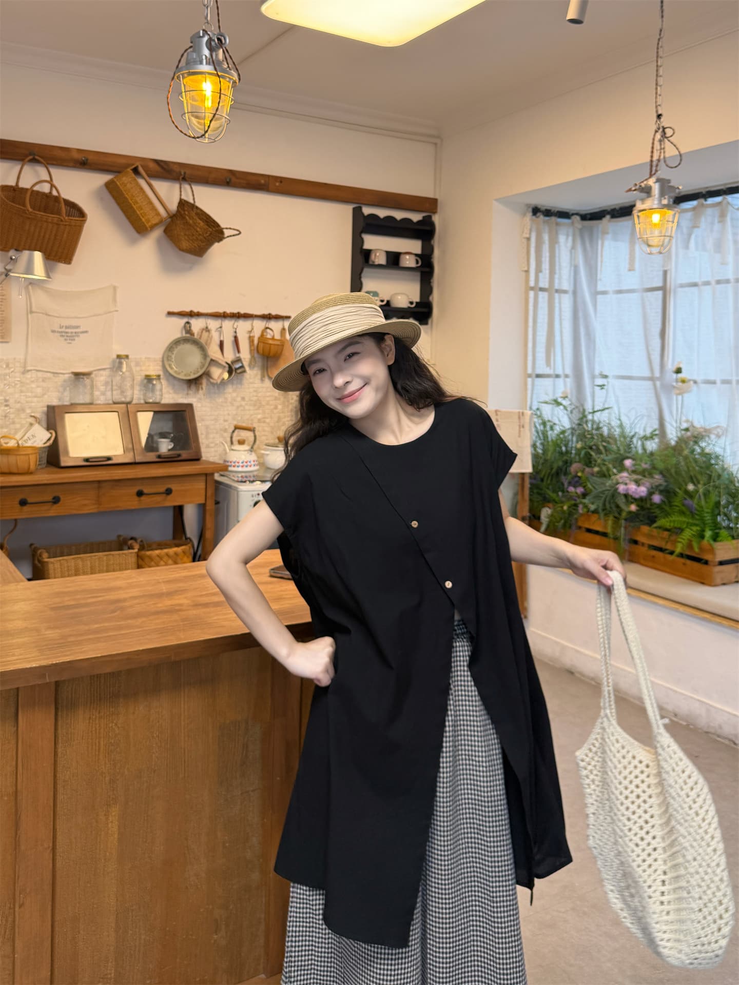 실사 루즈핏 반팔 셔츠 체크무늬 바지 이미지 2