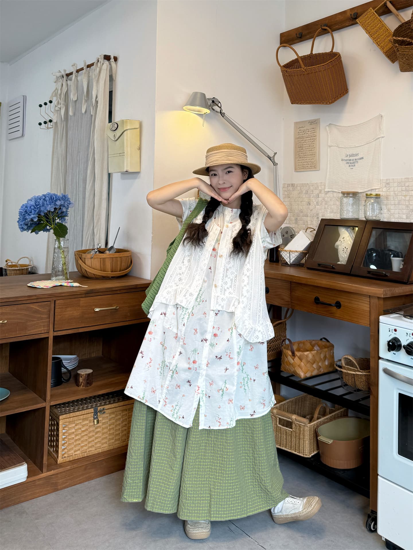 실사 반팔 꽃무늬 셔츠 녹색 그리드 바지 상세 이미지 3