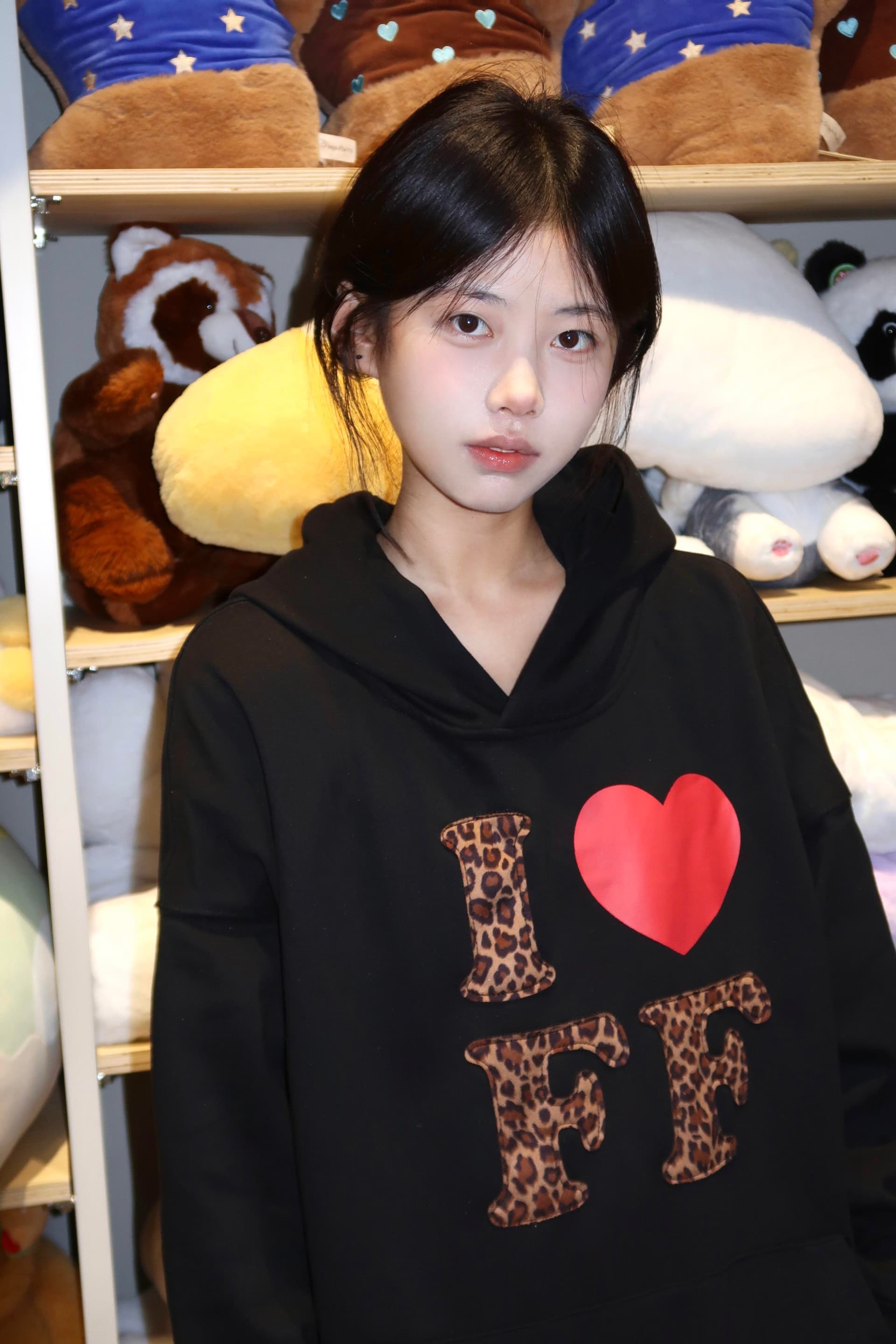 아메리칸 레트로 하트 레오파드 무늬 알파벳 프린트 후드 티 스웨터 여성 가을 겨울 새로운 루즈핏 느긋한 바람 재킷 이미지 3