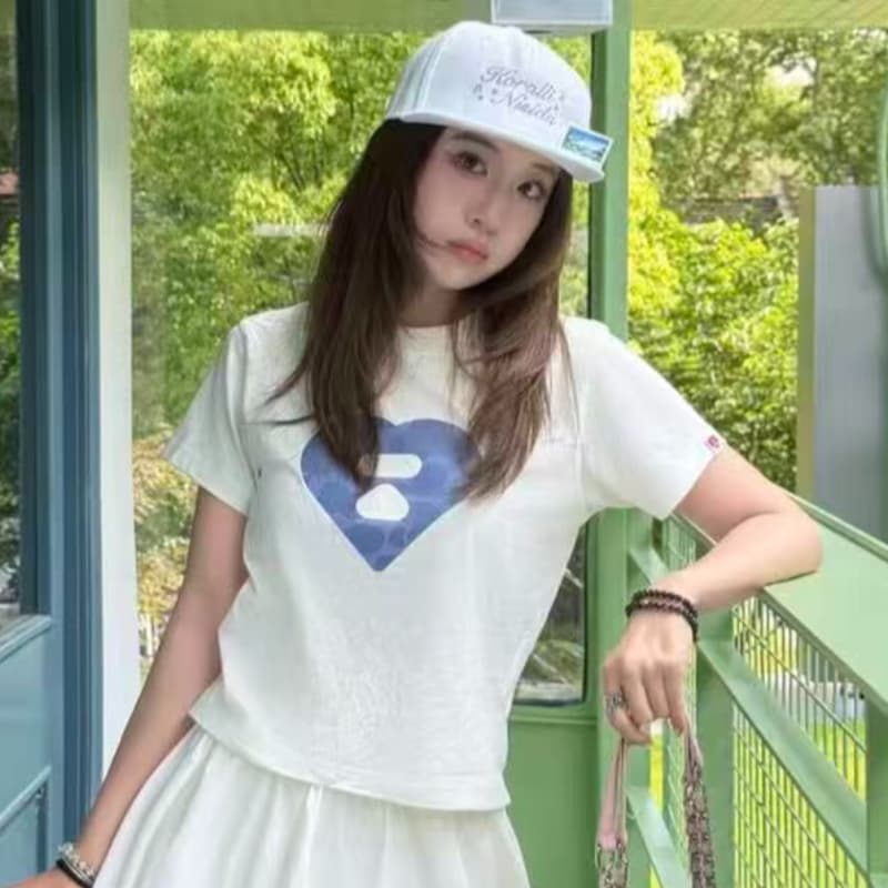 아메리칸 레트로 하트 프린트 화이트 반팔 티셔츠 여성 여름 디자인 센스 루즈핏 슬림해 보이는 다용도 긍정적 인 어깨 의류 상세 이미지 1