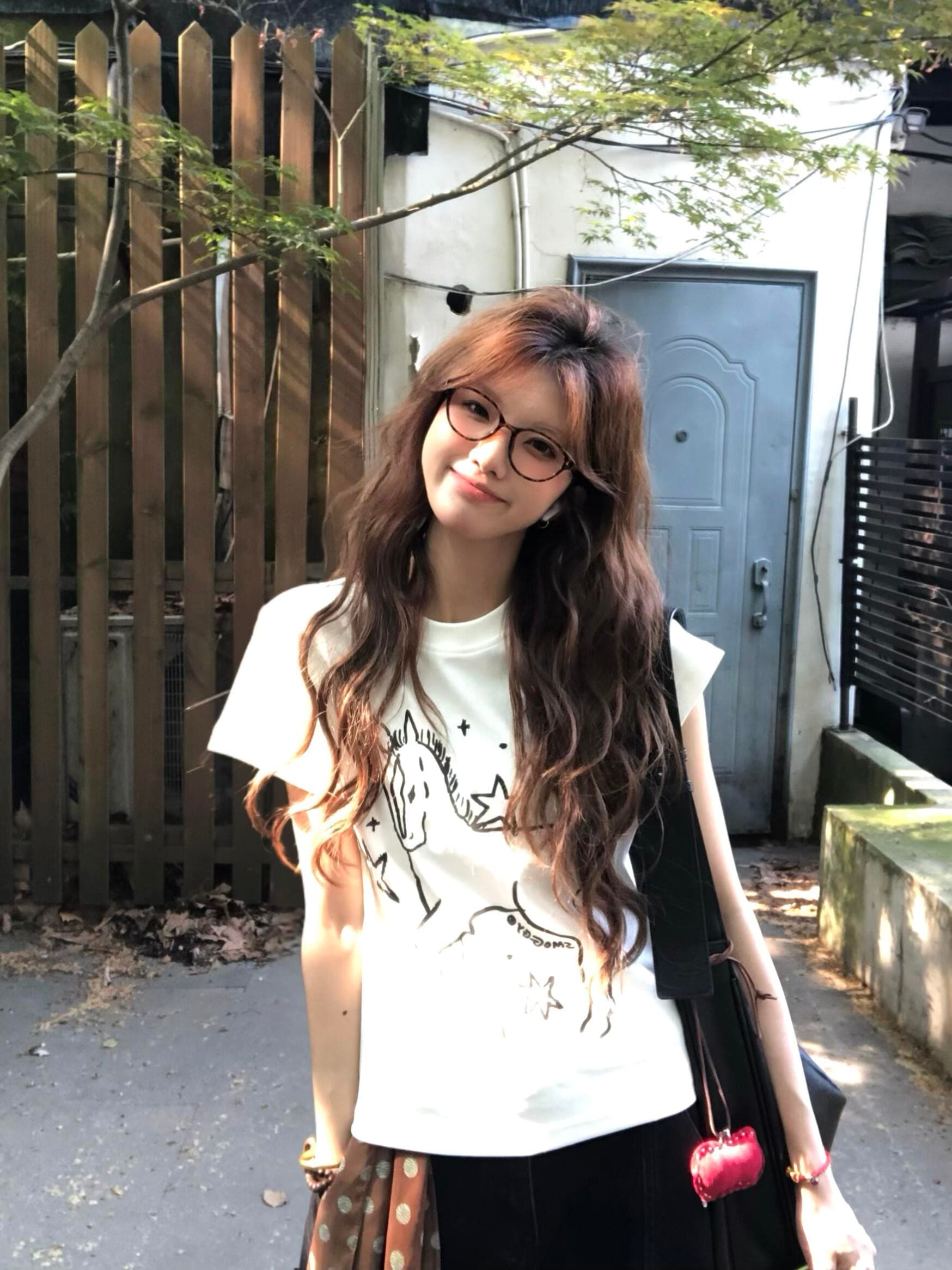 한 부서 달콤한 스타일 별 작은 말 프린트 몸매 가꾸기 슬림해 보이는 반팔 티셔츠 여성 여름 새로운 순면 긍정적 인 어깨 의류 상세 이미지 3