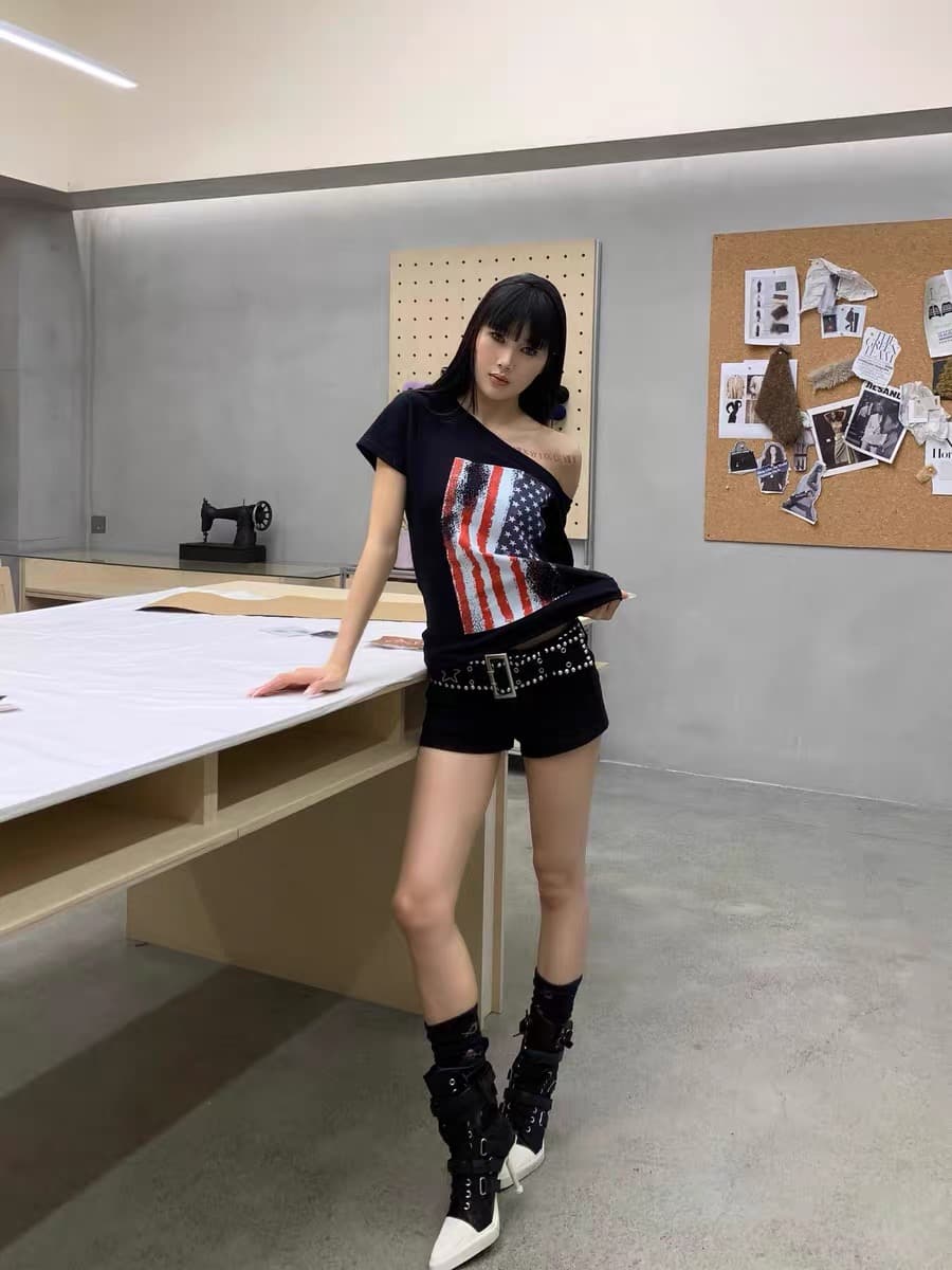 검정색 프린트 티셔츠 여성 아메리칸 핫걸 비스듬한 어깨 루즈핏 느긋한 바람 캐주얼 반팔 여름 상세 이미지 5