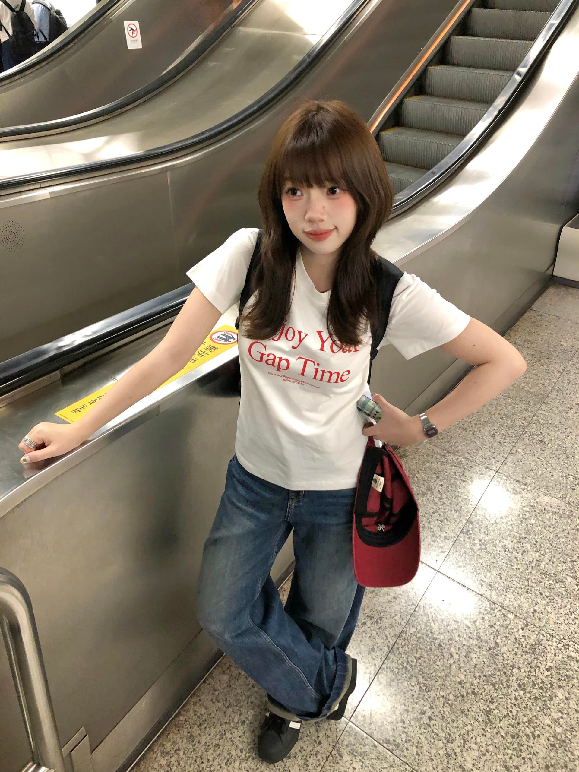 아메리칸 레트로 알파벳 반팔 티셔츠 여성 여름 새로운 캐주얼 다용도 루즈핏 슬림해 보이는 디자인 센스 맨위