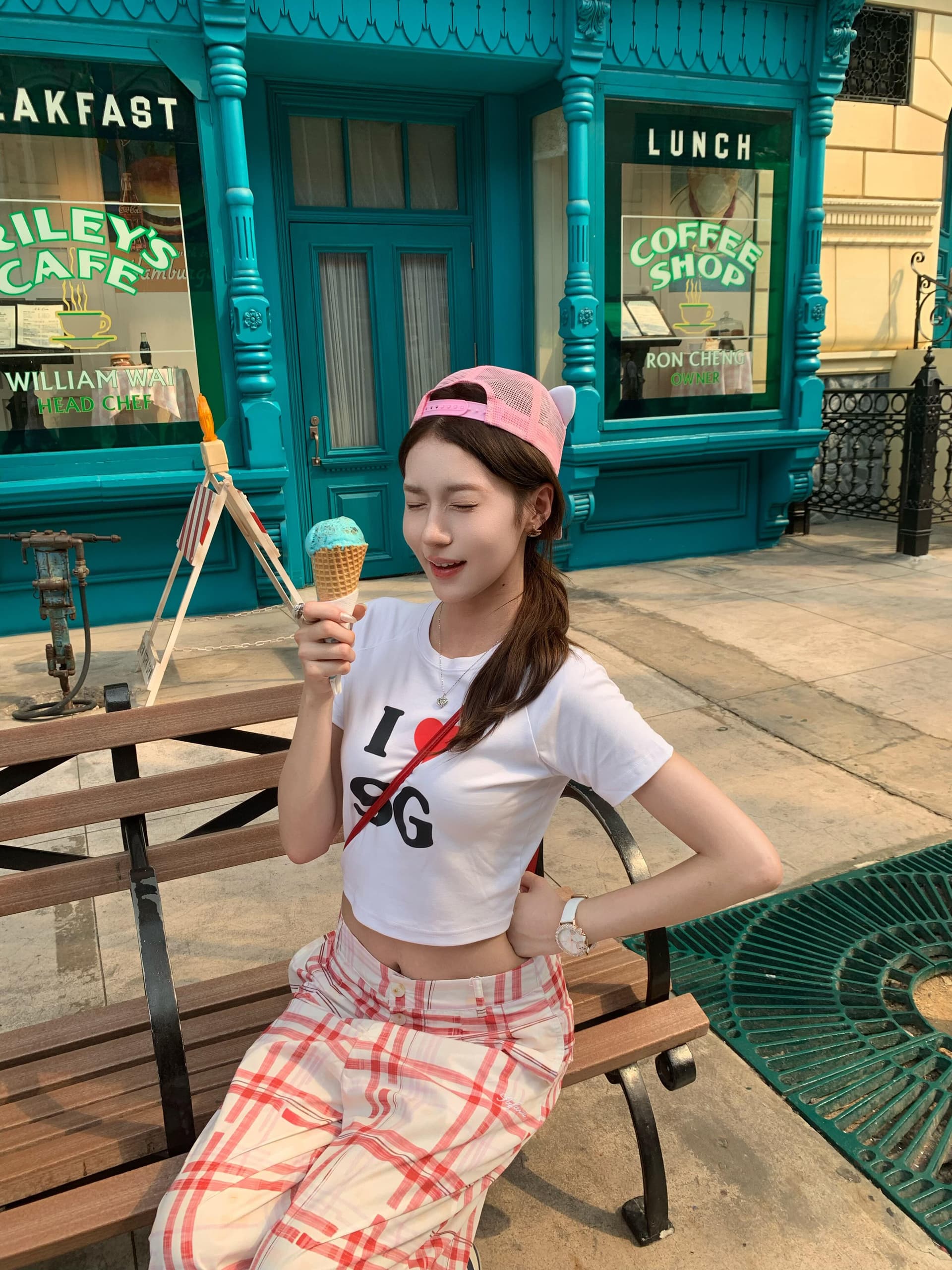 아메리칸 핫걸 하트 알파벳 프린트 쇼트 스타일 맨위 반팔 티셔츠 여성 여름 몸매 가꾸기 슬림해 보이는 화이트 기본 셔츠