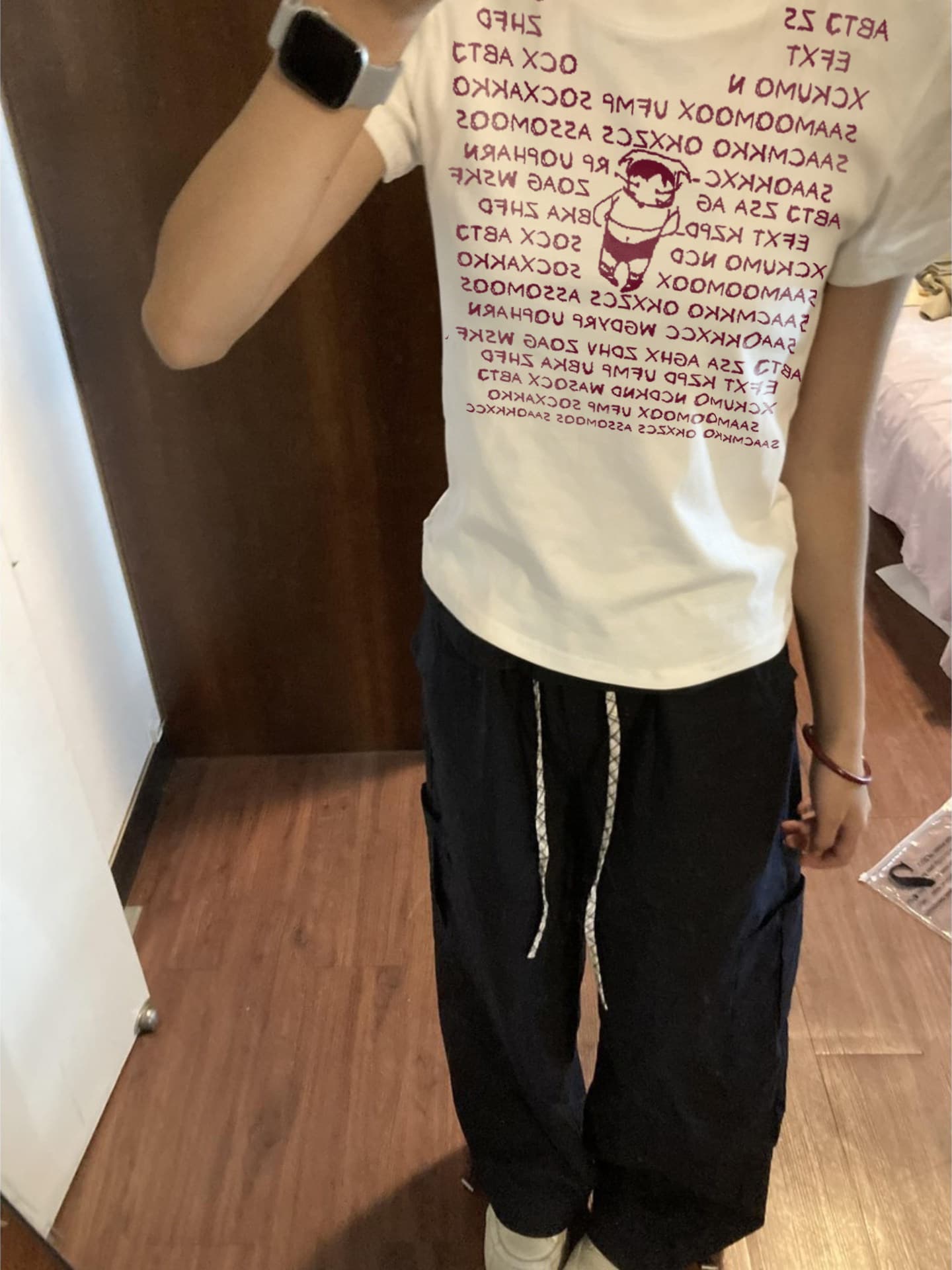 화이트 캐주얼 다용도 알파벳 프린트 반팔 티셔츠 여성 여름 새로운 아메리칸 몸매 가꾸기 슬림해 보이는 디자인 센스 맨위 이미지 2