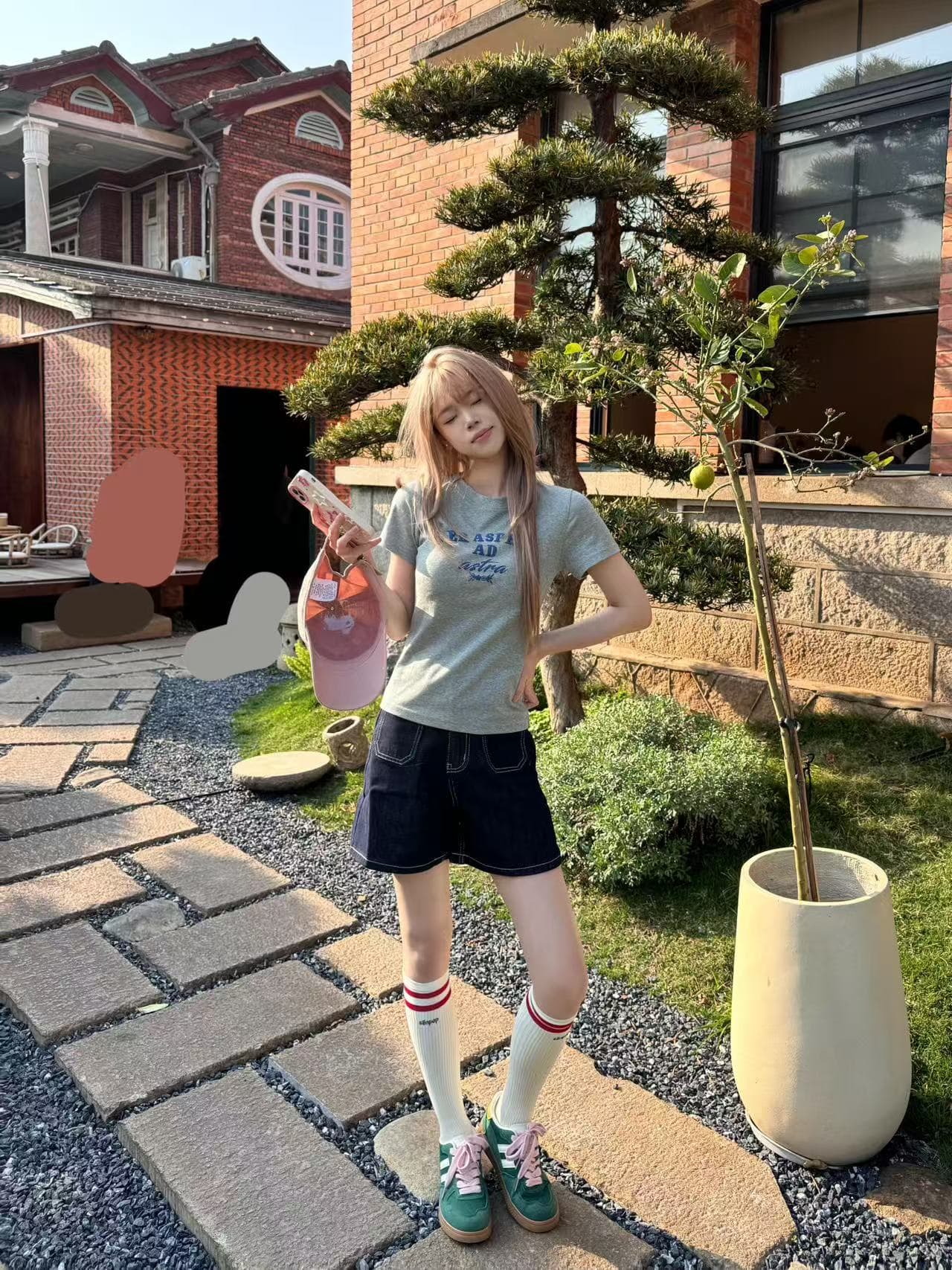 아메리칸 레트로 알파벳 프린트 긍정적 인 어깨 반팔 티셔츠 여성 여름 새로운 몸매 가꾸기 핫걸 허리 수축 슬림해 보이는 맨위 상세 이미지 1