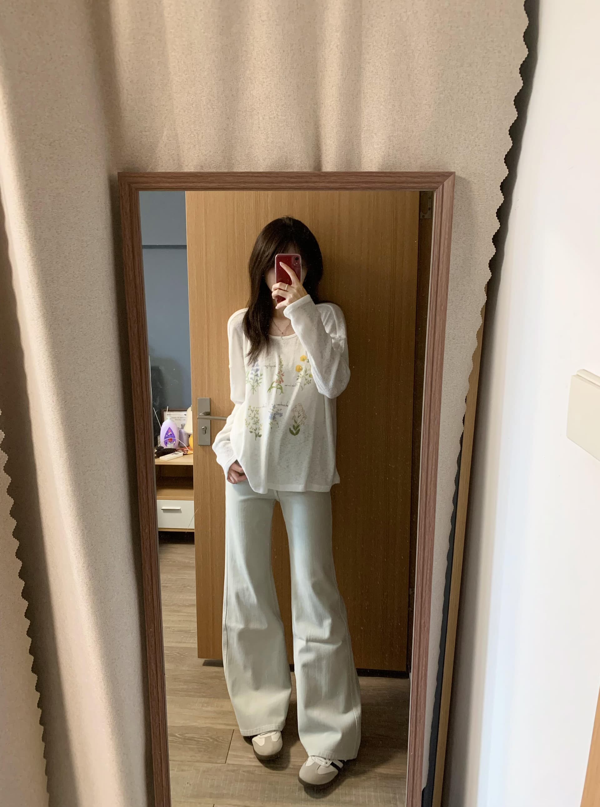 한 부서 레트로 식물 프린트 눈꽃 면 긴팔 티셔츠 여성 루즈핏 느긋한 바람 얇은 스타일 자외선 차단 블라우스 맨위 여름 상세 이미지 3