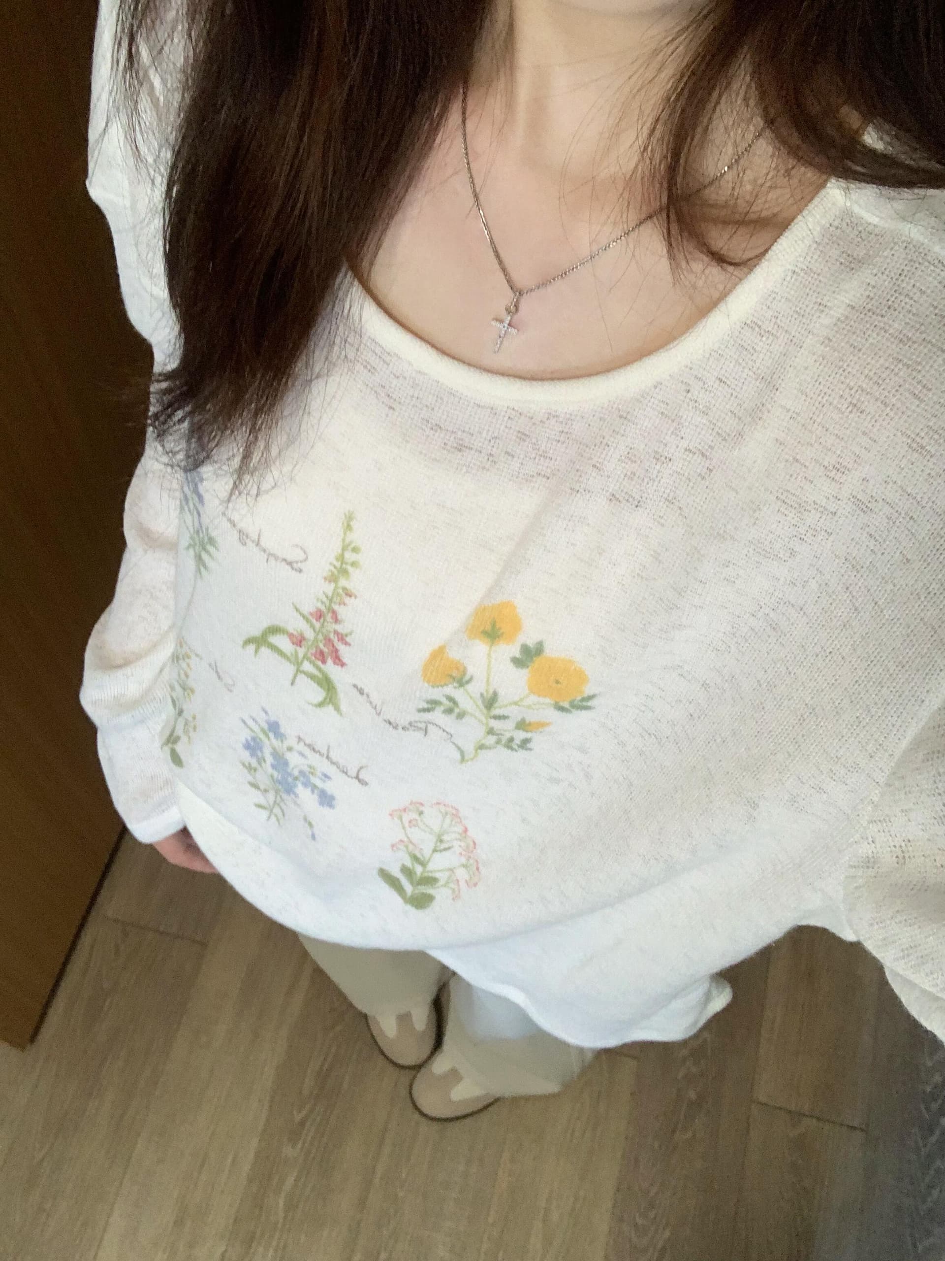 한 부서 레트로 식물 프린트 눈꽃 면 긴팔 티셔츠 여성 루즈핏 느긋한 바람 얇은 스타일 자외선 차단 블라우스 맨위 여름 상세 이미지 4