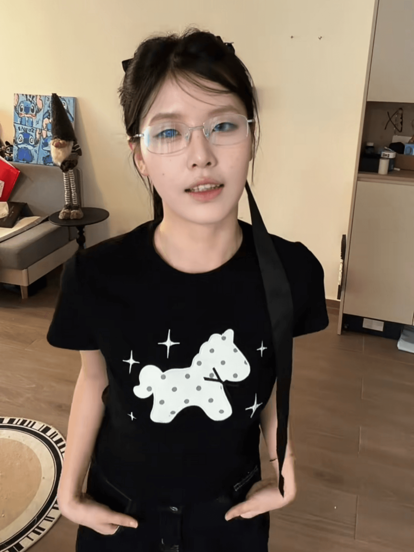 한 부서 레트로 도트 무늬 작은 말 프린트 반팔 티셔츠 여성 여름 몸매 가꾸기 작은 키 슬림해 보이는 다용도 맨위 상세 이미지 4