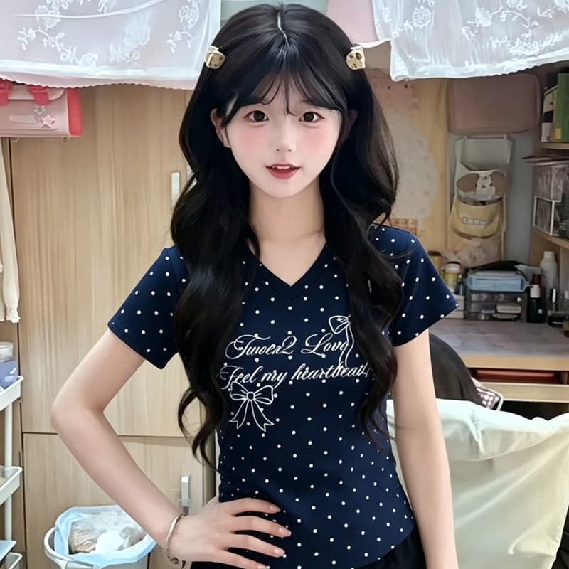 아메리칸 해군 V넥 긍정적 인 어깨 반팔 티셔츠 여성 2026 봄 여름 가을 핫걸 몸매 가꾸기 도파민 순면 이미지 2