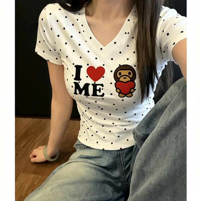 핫걸 바람 레트로 도트 무늬 반팔 티셔츠 여성 속임수 원숭이 하트 V넥 긍정적 인 어깨 몸매 가꾸기 슬림해 보이는 다용도 맨위 이미지 4