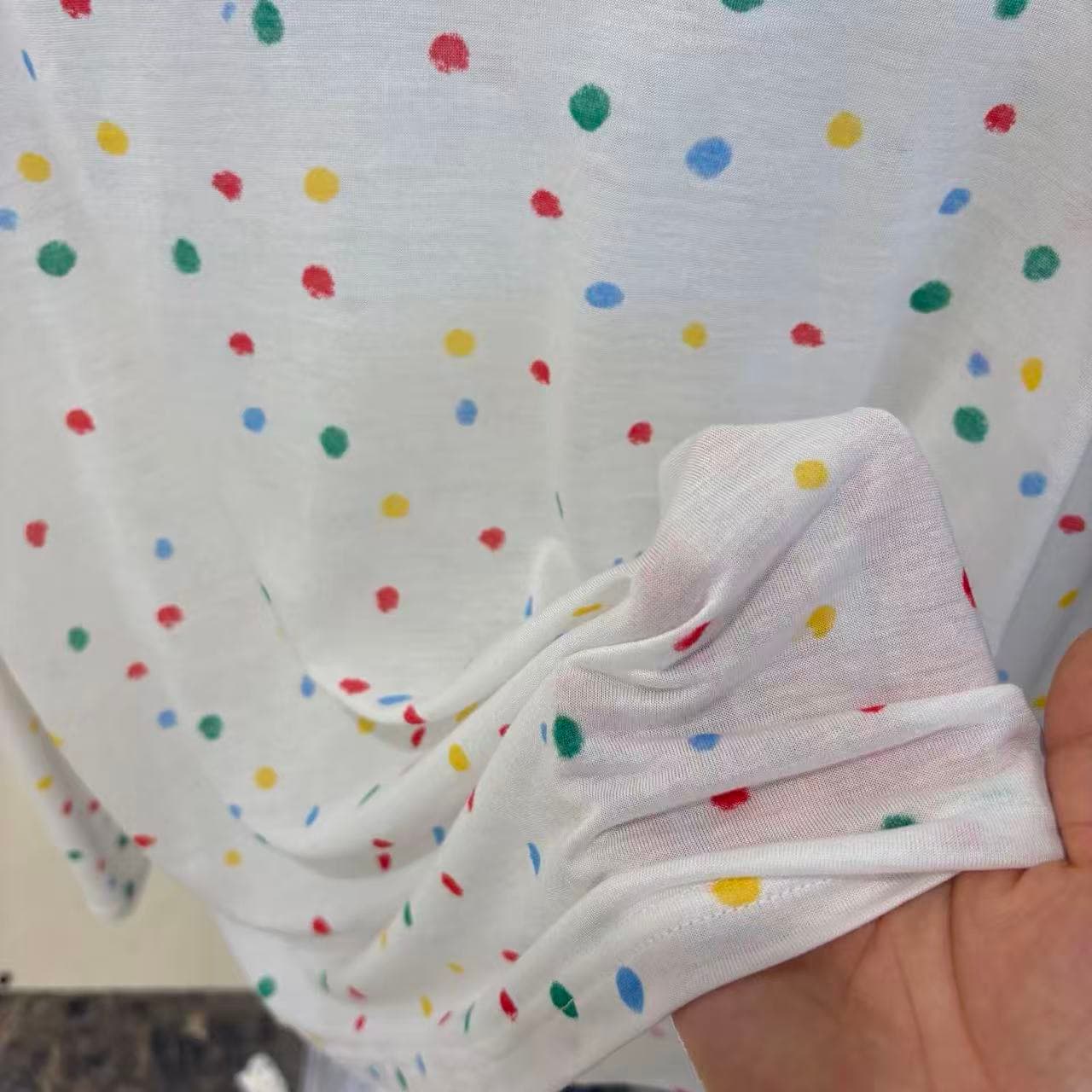 한 부서 색상 도트 무늬 자외선 차단 긴팔 티셔츠 여성 여름 얇은 스타일 루즈핏 느긋한 바람 디자인 센스 블라우스 맨위 ins 상세 이미지 5