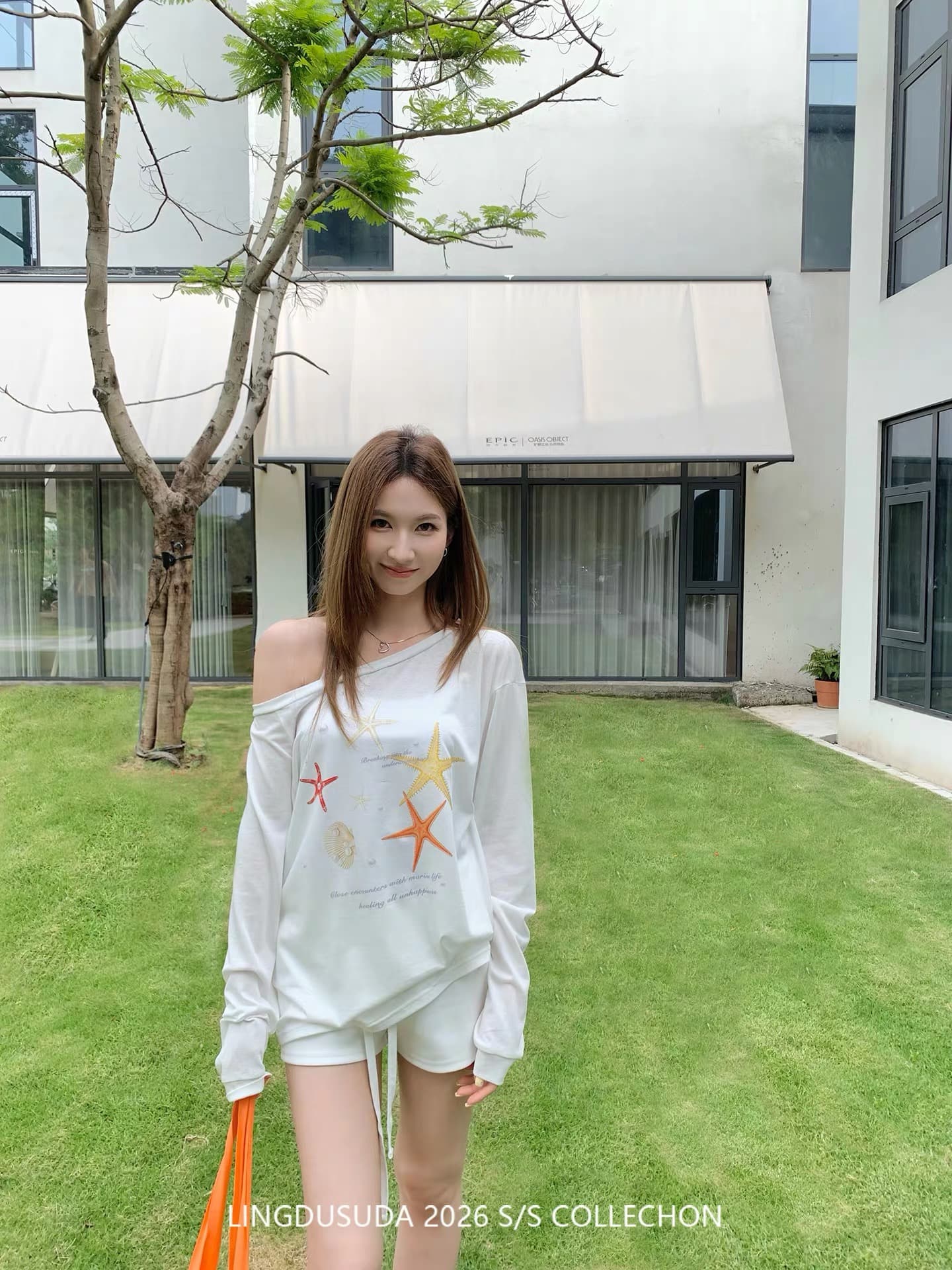 불가사리 프린트 자외선 차단 블라우스 여성 여름 느긋한 바람 얇은 스타일 비스듬한 어깨 의류 루즈핏 긴팔 티셔츠 상세 이미지 2