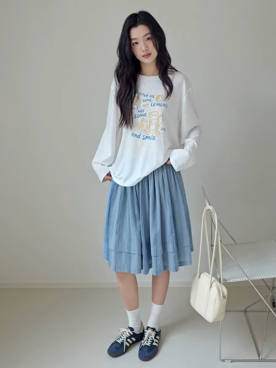 여름 레몬 프린트 편안함 배색 자수 선 화이트 긴팔 여성 루즈핏 슬림해 보이는 자외선 차단 통기성 얇은 티셔츠 이미지 2