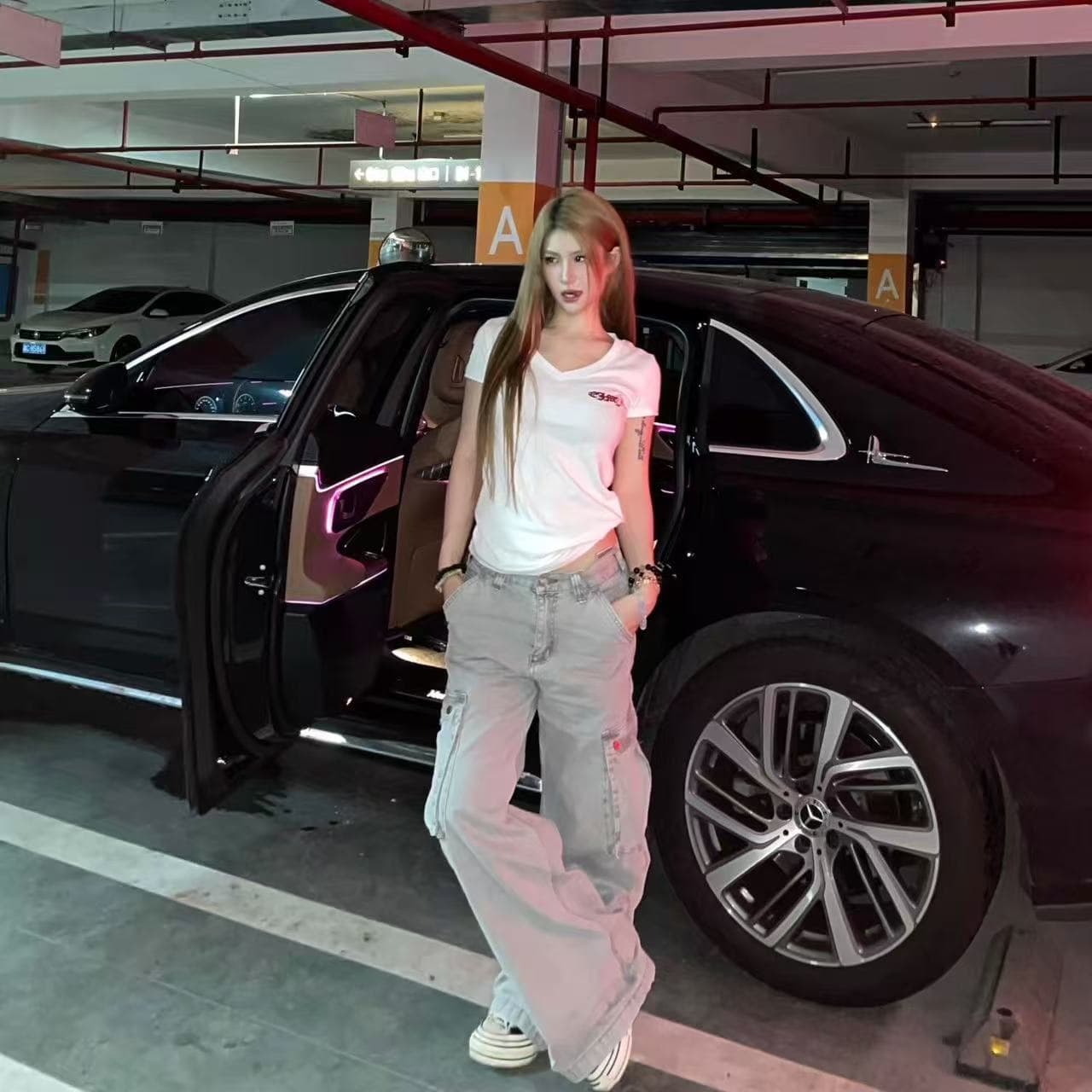 유럽 상품 무거운 조수 브랜드 봄 여름 레트로 십자가 프린트 반팔 티셔츠 2026 년 V넥 맨위 이미지 4