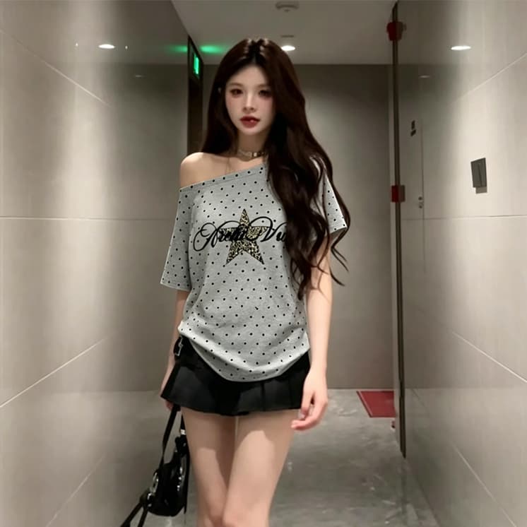 아메리칸 핫걸 바람 V넥 알파벳 프린트 반팔 티셔츠 여성 검정색 몸매 가꾸기 슬림해 보이는 다용도 작은 대중 디자인 센스 맨위 이미지 3