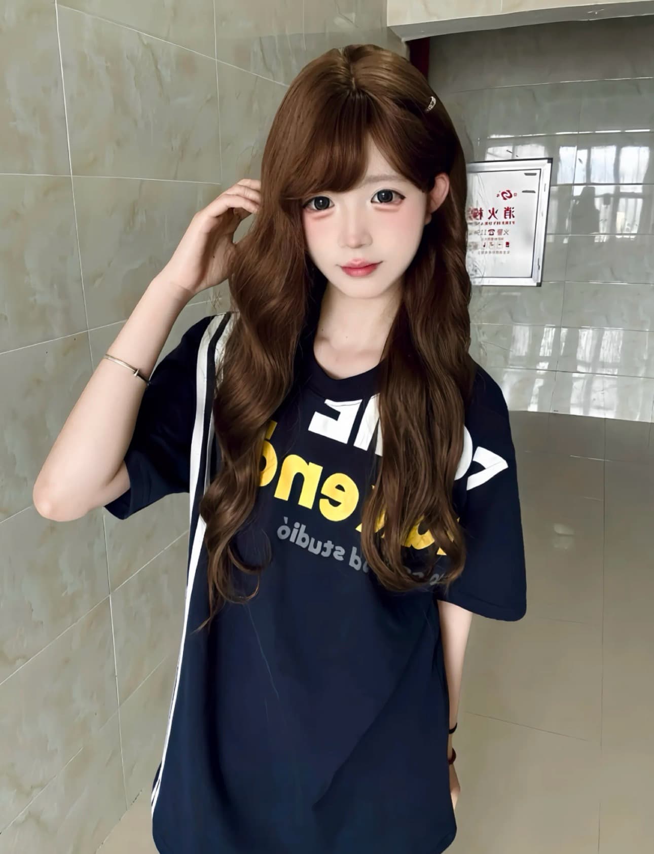 아메리칸 높음 거리 스트라이프 배색 측면 어깨 알파벳 반팔 티셔츠 여성 여름 새로운 조수 브랜드 디자인 센스 해군 맨위
