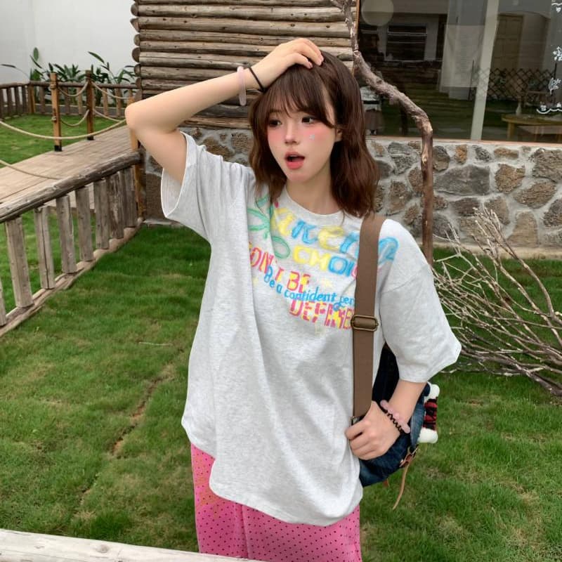 아메리칸 레트로 수채화 낙서 알파벳 거리 디자인 센스 프린트 루즈핏 반팔 남녀 여름 티셔츠 이미지 4