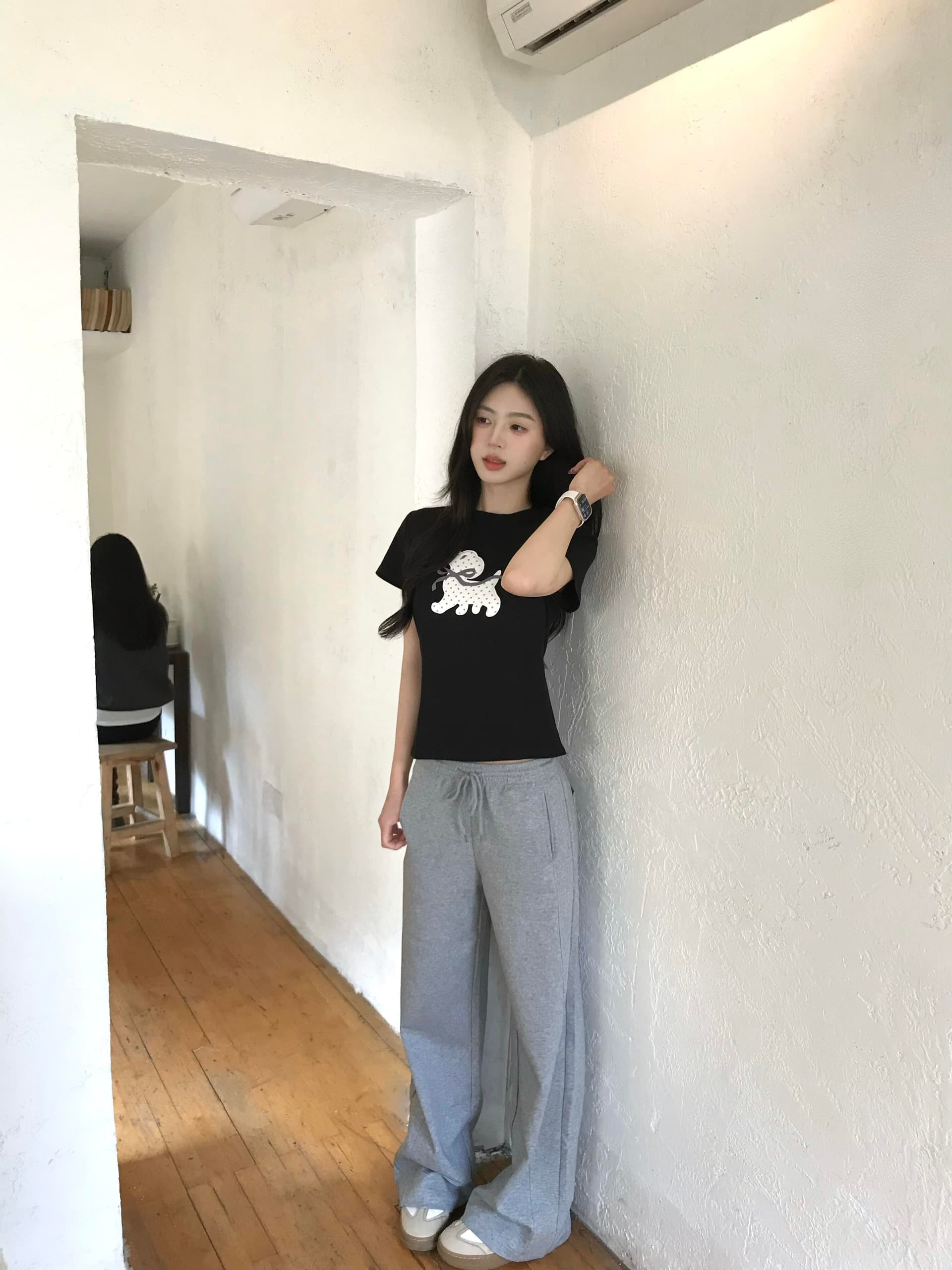 한 부서 달콤함 도트 무늬 강아지 나비 매듭 자수 반팔 티셔츠 여성 여름 새로운 몸매 가꾸기 슬림해 보이는 다용도 맨위 이미지 2