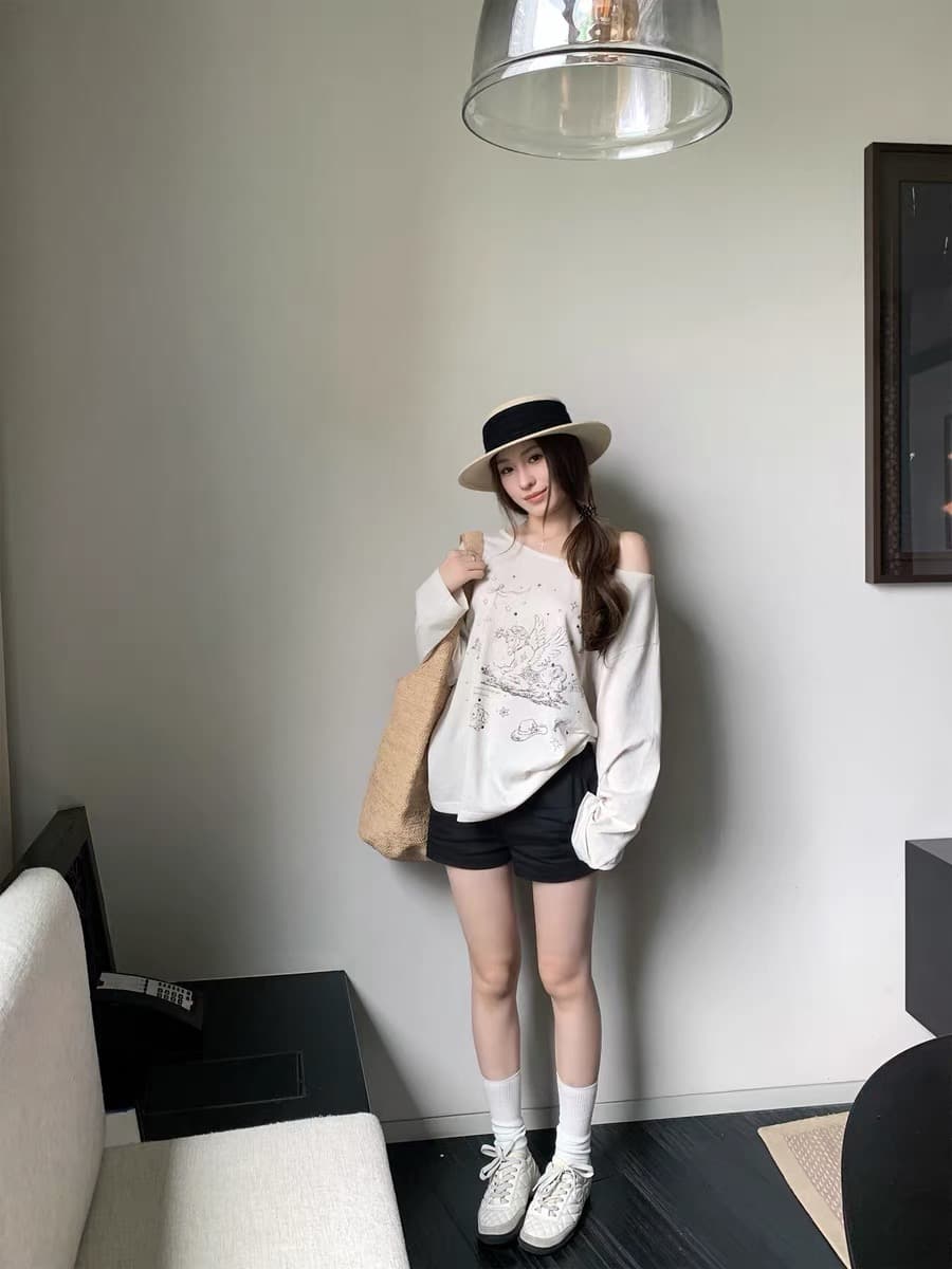 레트로 프린트 비스듬한 어깨 긴팔 티셔츠 여성 여름 루즈핏 다용도 자외선 차단 블라우스 맨위 상세 이미지 4