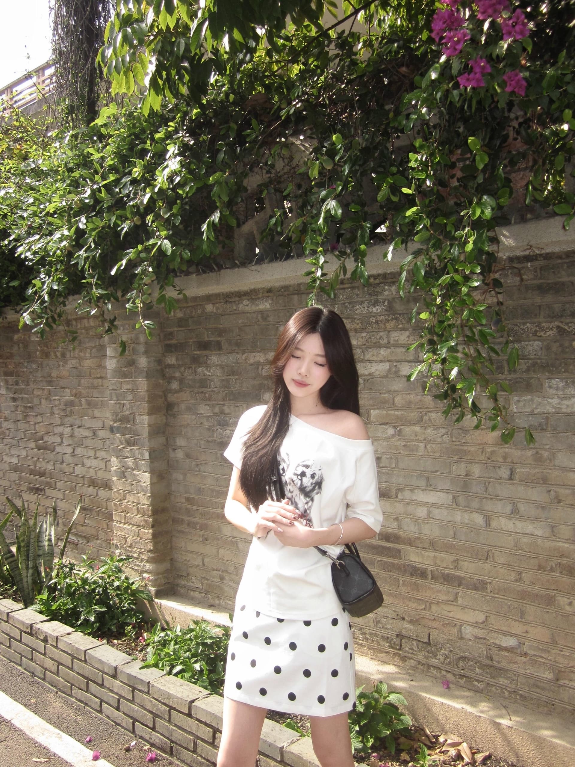 아메리칸 레트로 비스듬한 어깨 강아지 프린트 반팔 티셔츠 여성 자이언트 잘 생긴 ~ 중 느긋한 캐주얼 핫걸 다용도 맨위 트렌디 이미지 2