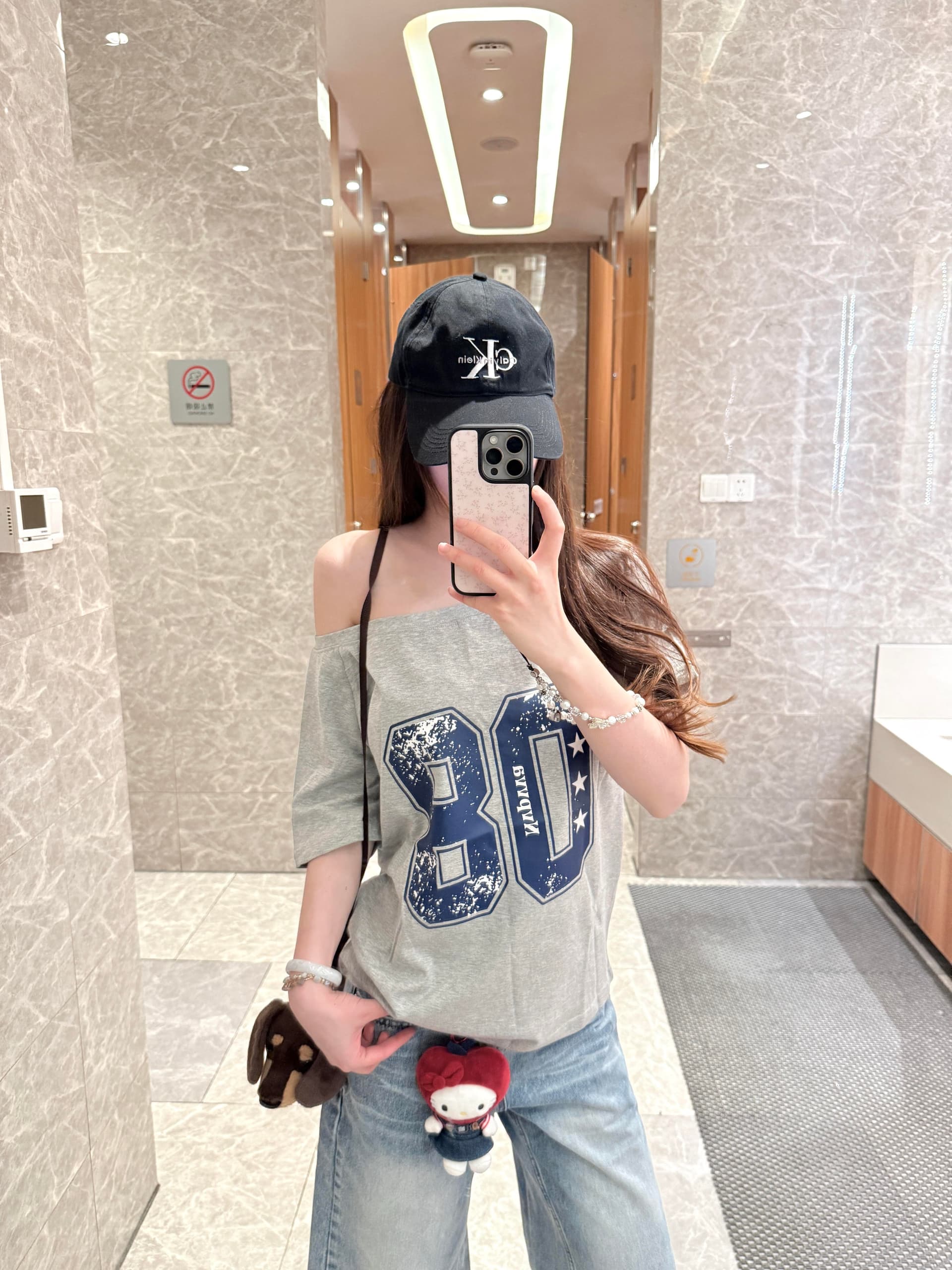 한 부서 비스듬한 어깨 알파벳 마 오래된 반팔 티셔츠 여성 루즈핏 슬림해 보이는 오프숄더 핫걸 바람 맨위 상세 이미지 5