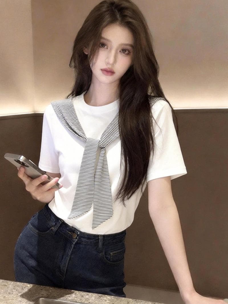 2026 여름 새로운 해군 스타일 숄 반팔 티셔츠 여성 라운드 넥 외국 가스 디자인 센스 학원 스타일 맨위 상세 이미지 3