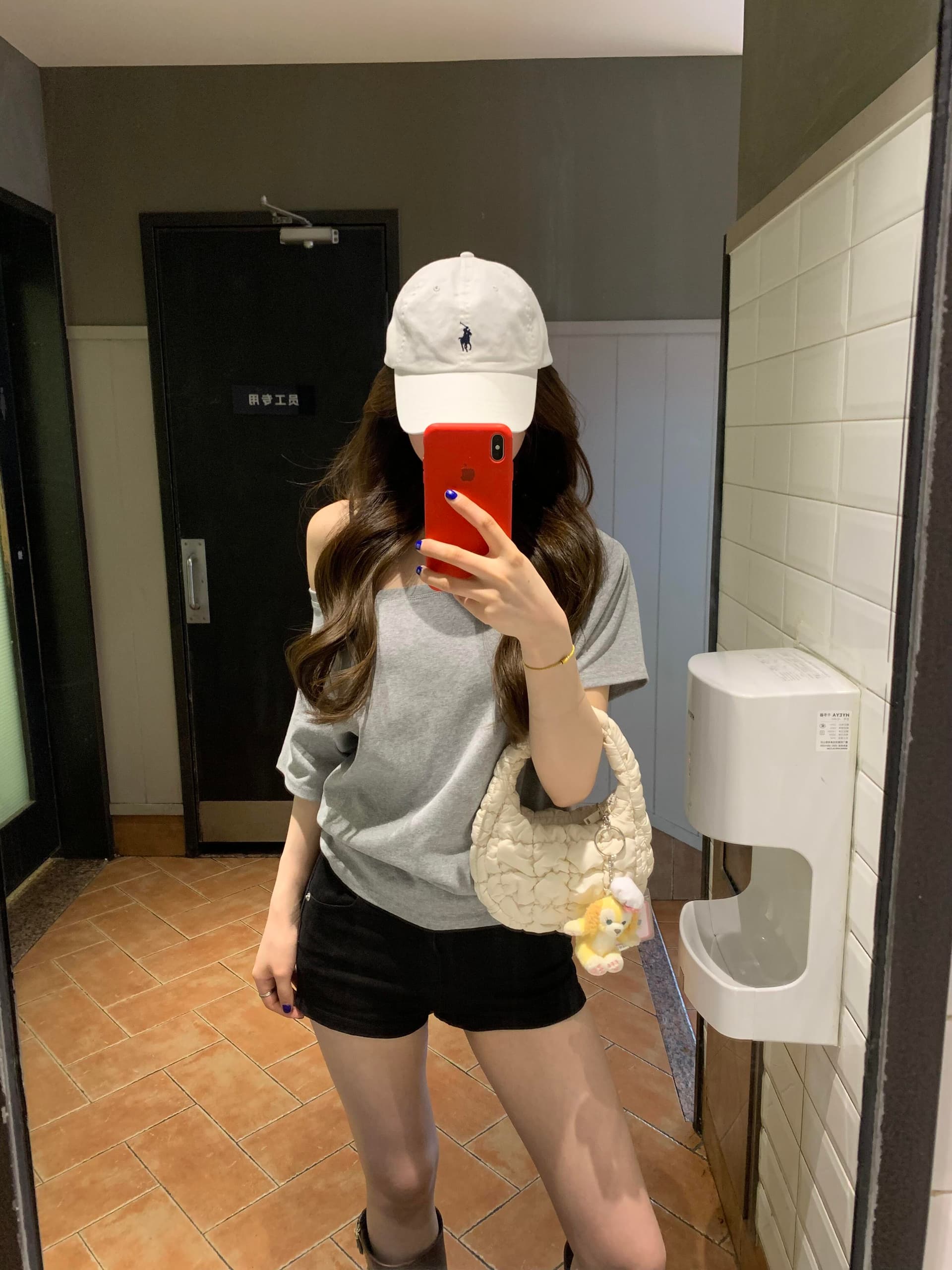 아메리칸 핫걸 회색 비스듬한 어깨 반팔 티셔츠 여성 여름 순수한 욕망 루즈핏 이슬 쇄골 오프숄더 반소매 맨위 이미지 3