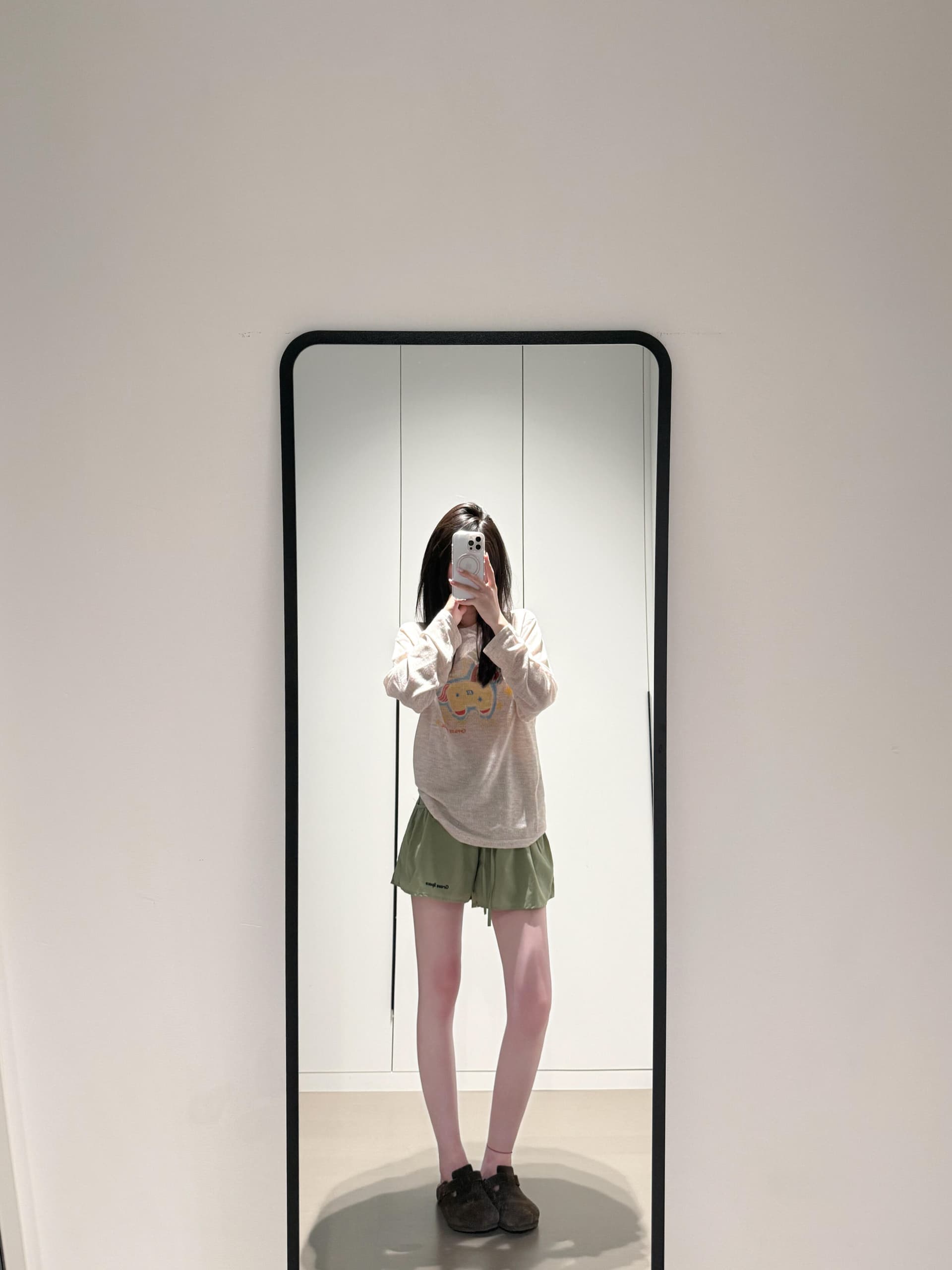 한 부서 작은 말 프린트 블라우스 티셔츠 여성 여름 새로운 얇은 스타일 루즈핏 슬림해 보이는 느긋한 바람 자외선 차단 블라우스 긴팔 상세 이미지 5