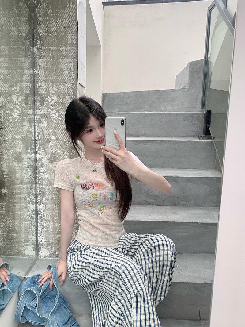 여름 새로운 방적 꽃 실 편안함 통기성 레트로 무지개 프린트 몸매 가꾸기 긍정적 인 어깨 반팔 티셔츠 다용도 여성 셔츠 상세 이미지 3