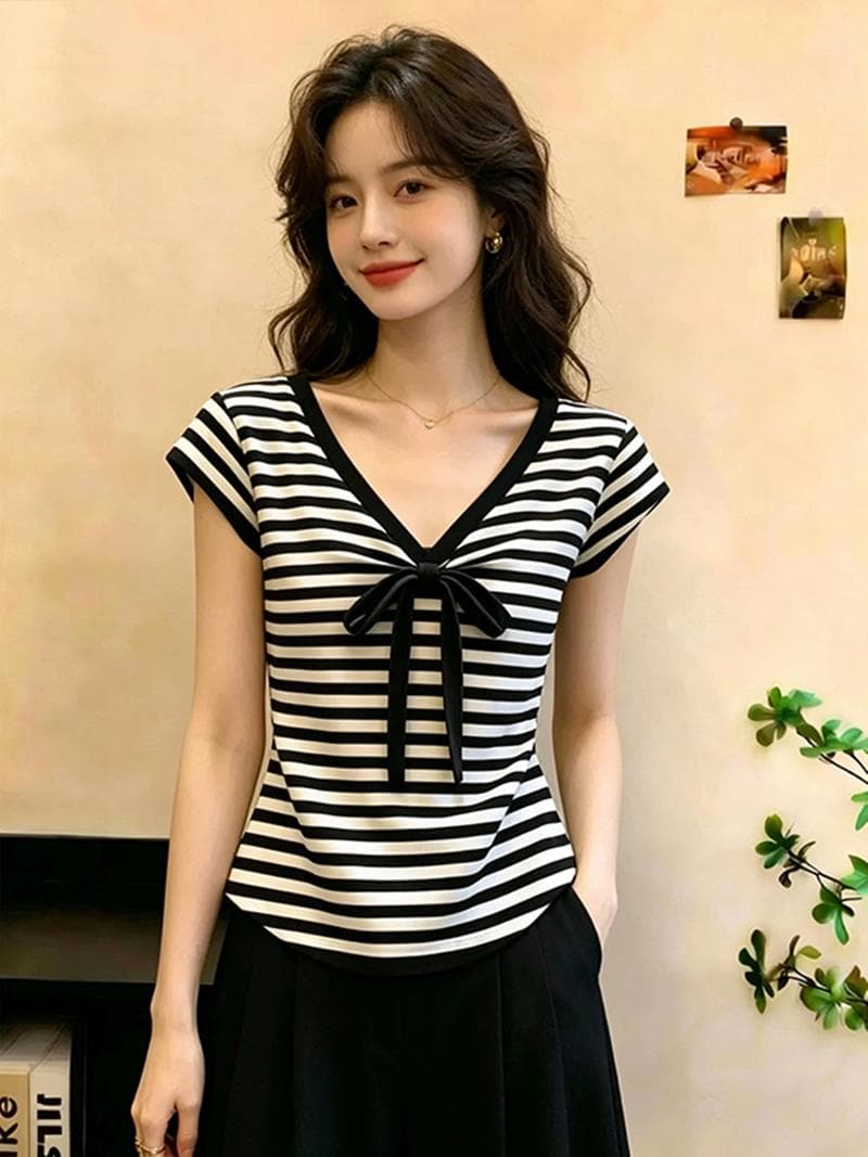 프랑스식 순수한 욕망 바람 배색 스트라이프 나비 넥타이 반팔 티셔츠 여성 여름 새로운 품격 연령 감소 맨위 트렌디 상세 이미지 3