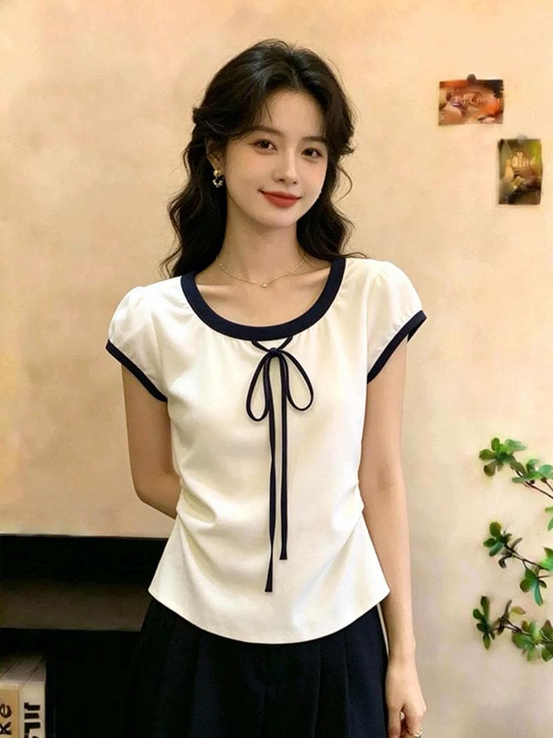 나비 넥타이 한 부서 반팔 티셔츠 여성 2026 여름 새로운 배색 몸매 가꾸기 슬림해 보이는 연령 감소 다용도 맨위 상세 이미지 3