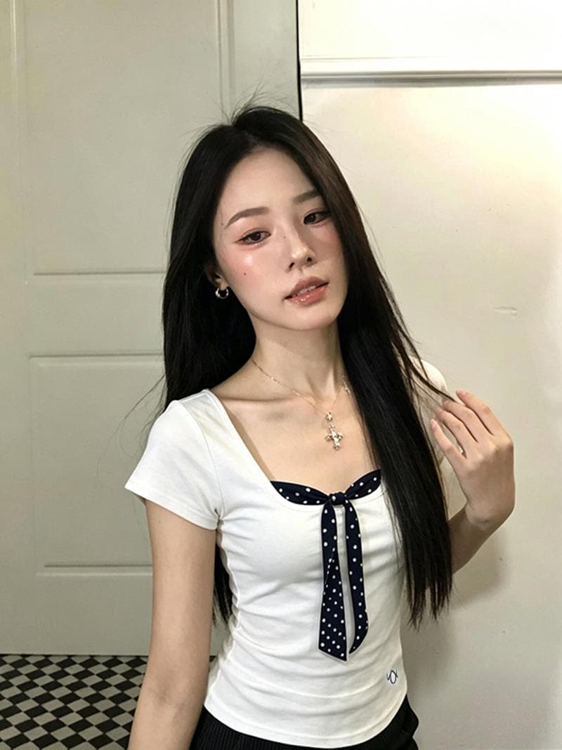 한 부서 도트 무늬 자수 패치워크 페이크 레이어드 반팔 티셔츠 여성 여름 나비 매듭 디자인 센스 상세 이미지 5